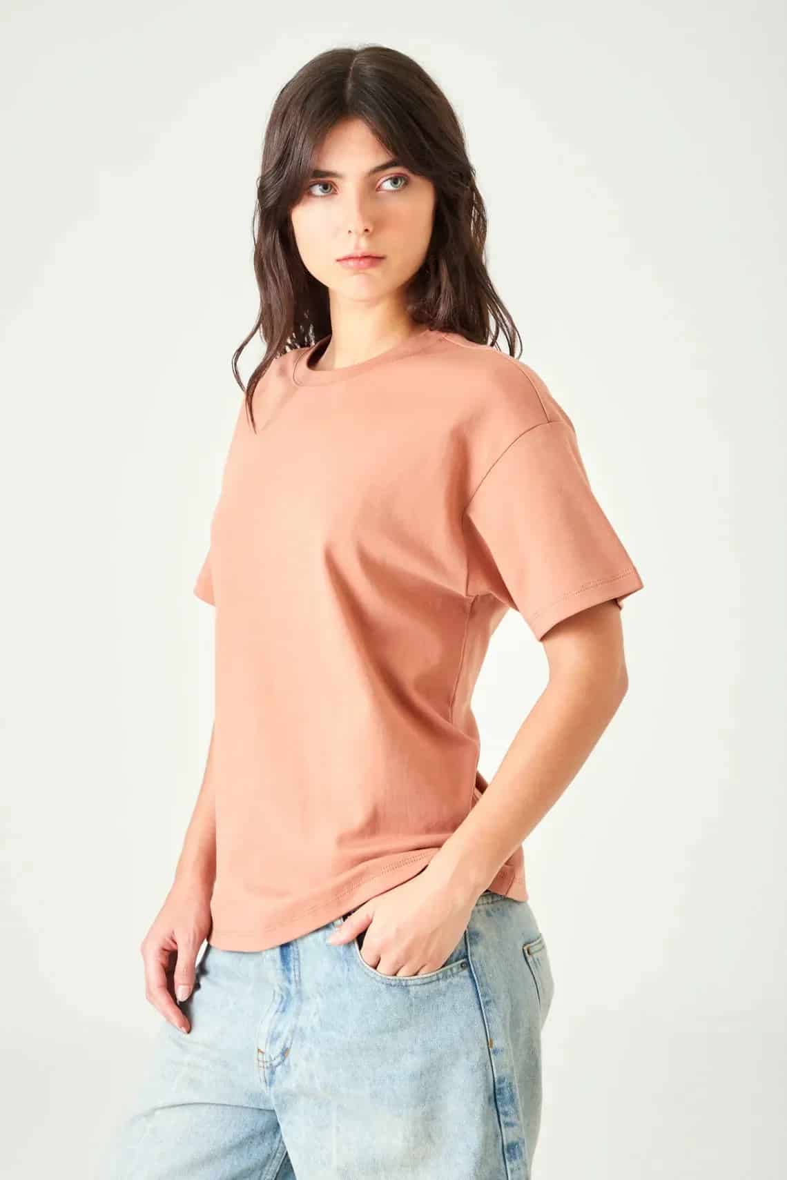 Camiseta relaxed fit manga corta en terracota para mujer - miniatura 7