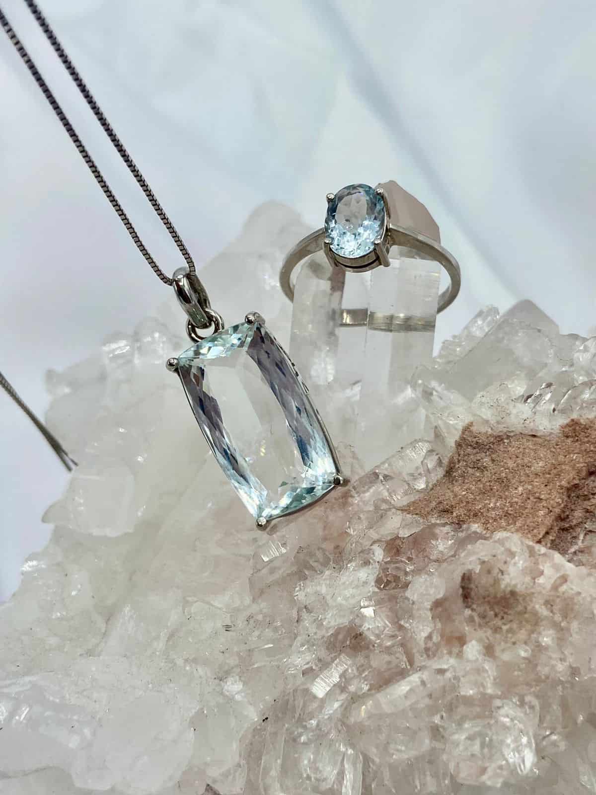 Dije Aguamarina Oro Blanco 18K - miniatura 2