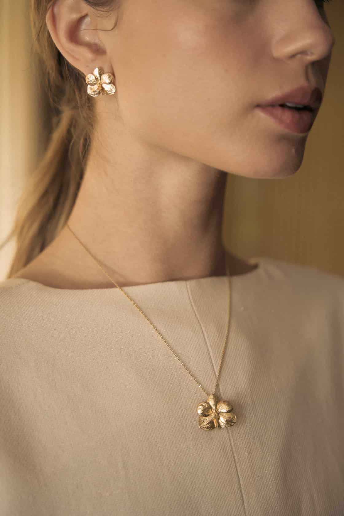 MINI VANDA ORCHID 18K NECKLACE - miniatura 4