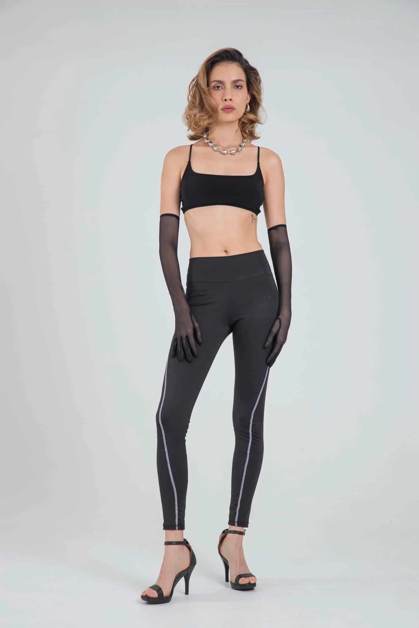 ESSENTIAL BLACK DAILY TOP - miniatura 9