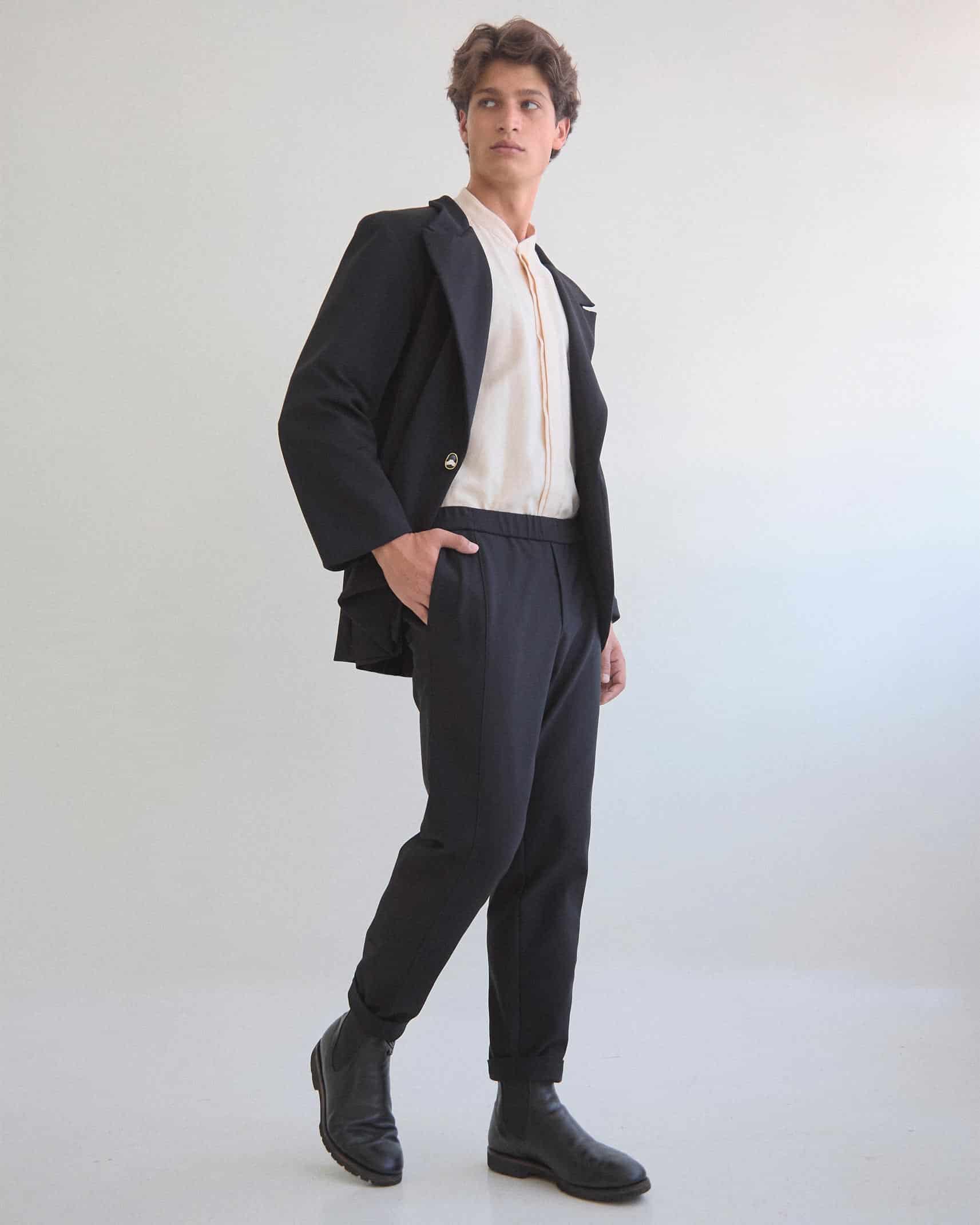 Pantalón Clásico Tech Negro VALIENTE - miniatura 1