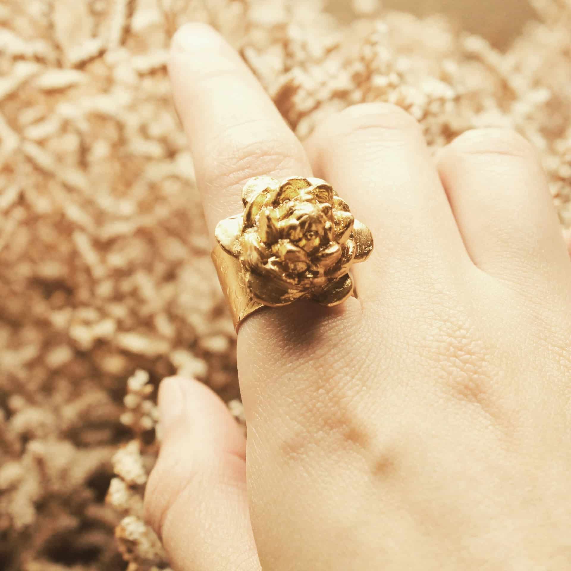 Anillo con flor de loto grande - miniatura 5
