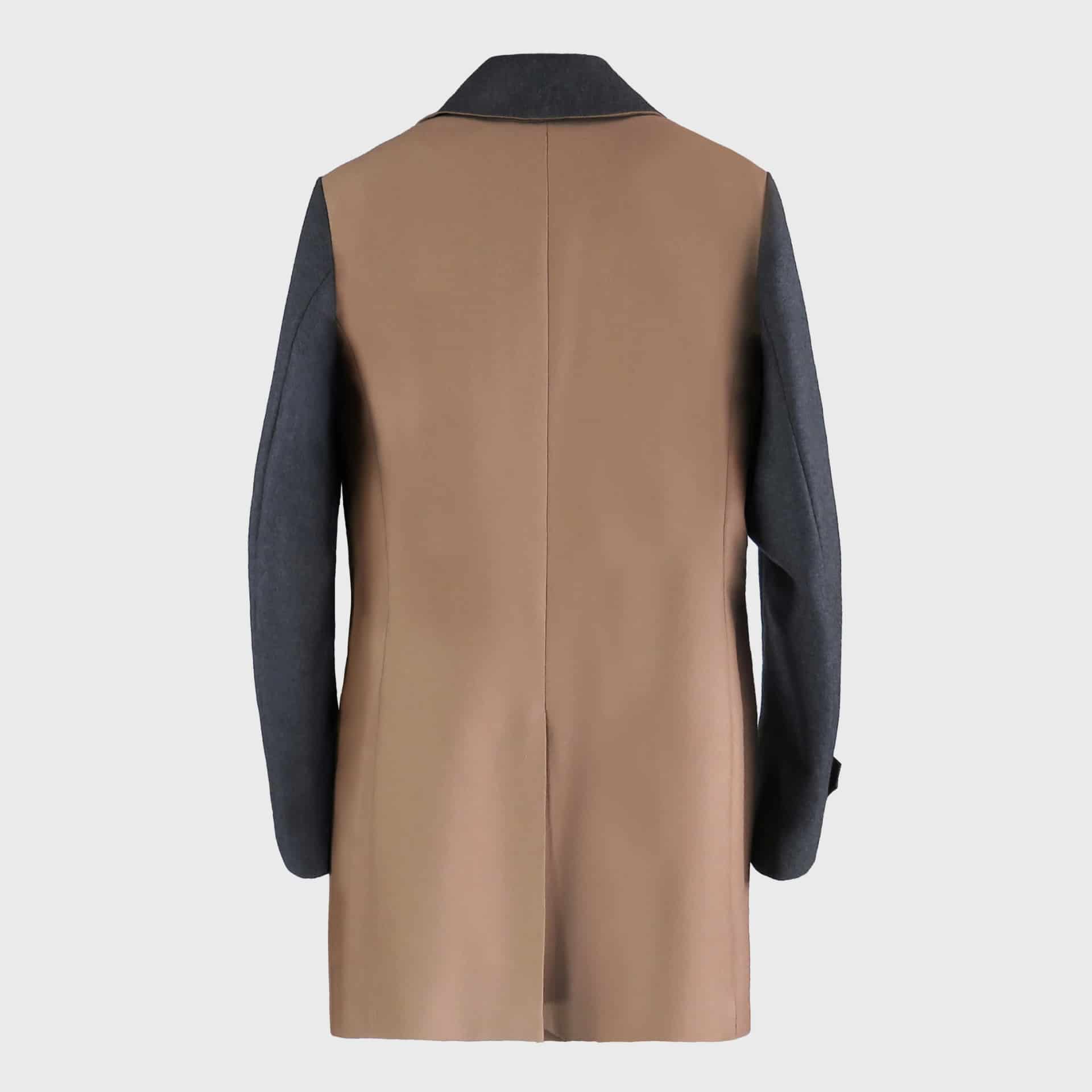 Chaqueta Larga Camel con Solapa Asimétrica - miniatura 4