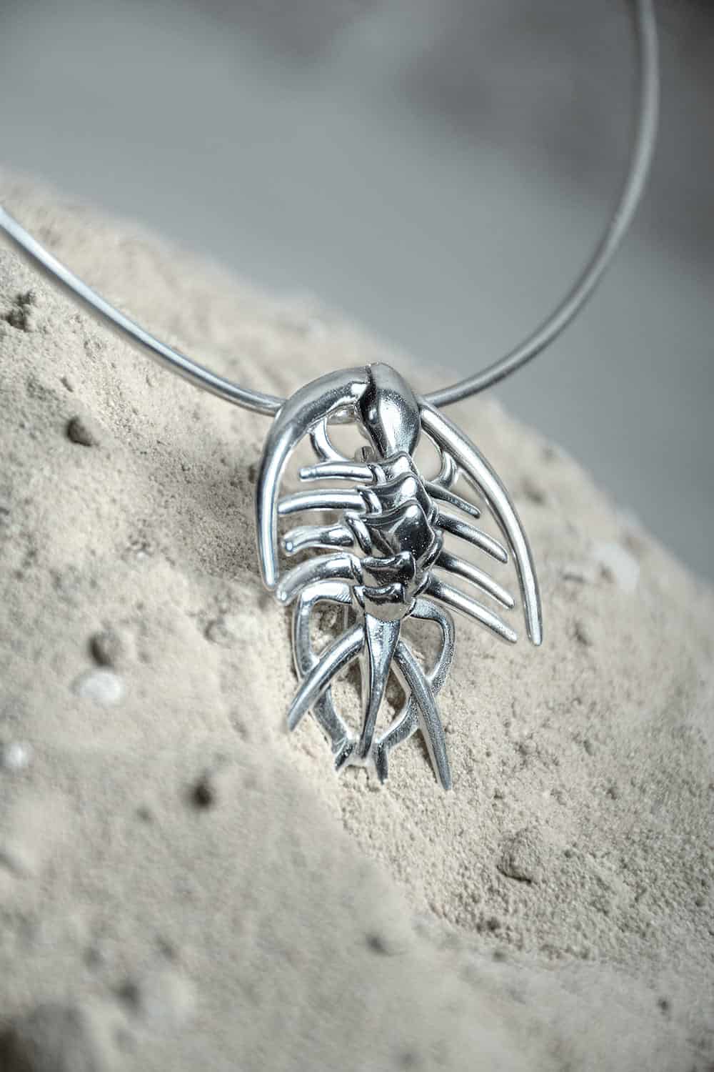 Collar/Prendedor Acanthopyge - miniatura 2