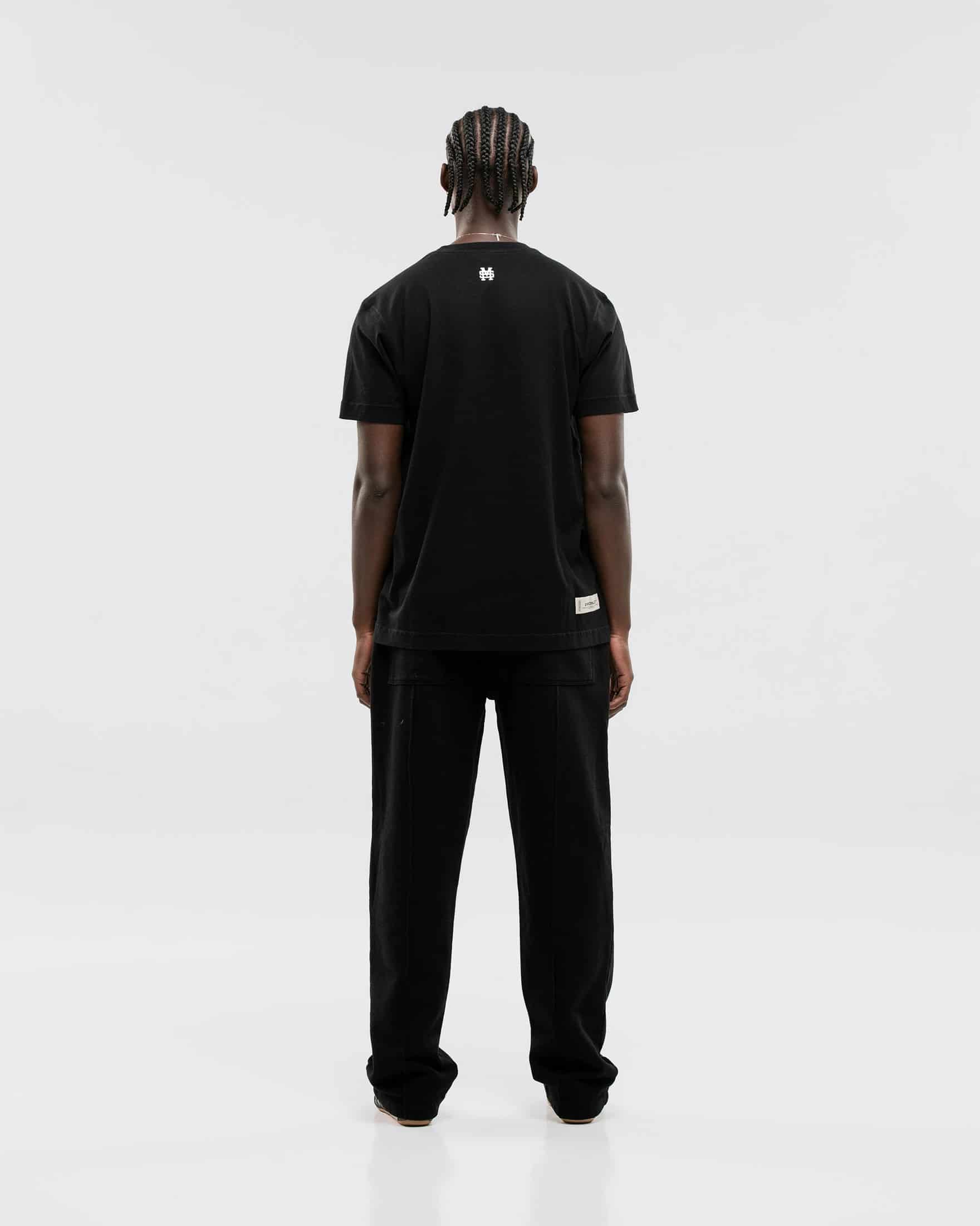 Camiseta Regular Fit Básica V2 - Negro Oscuro - miniatura 4