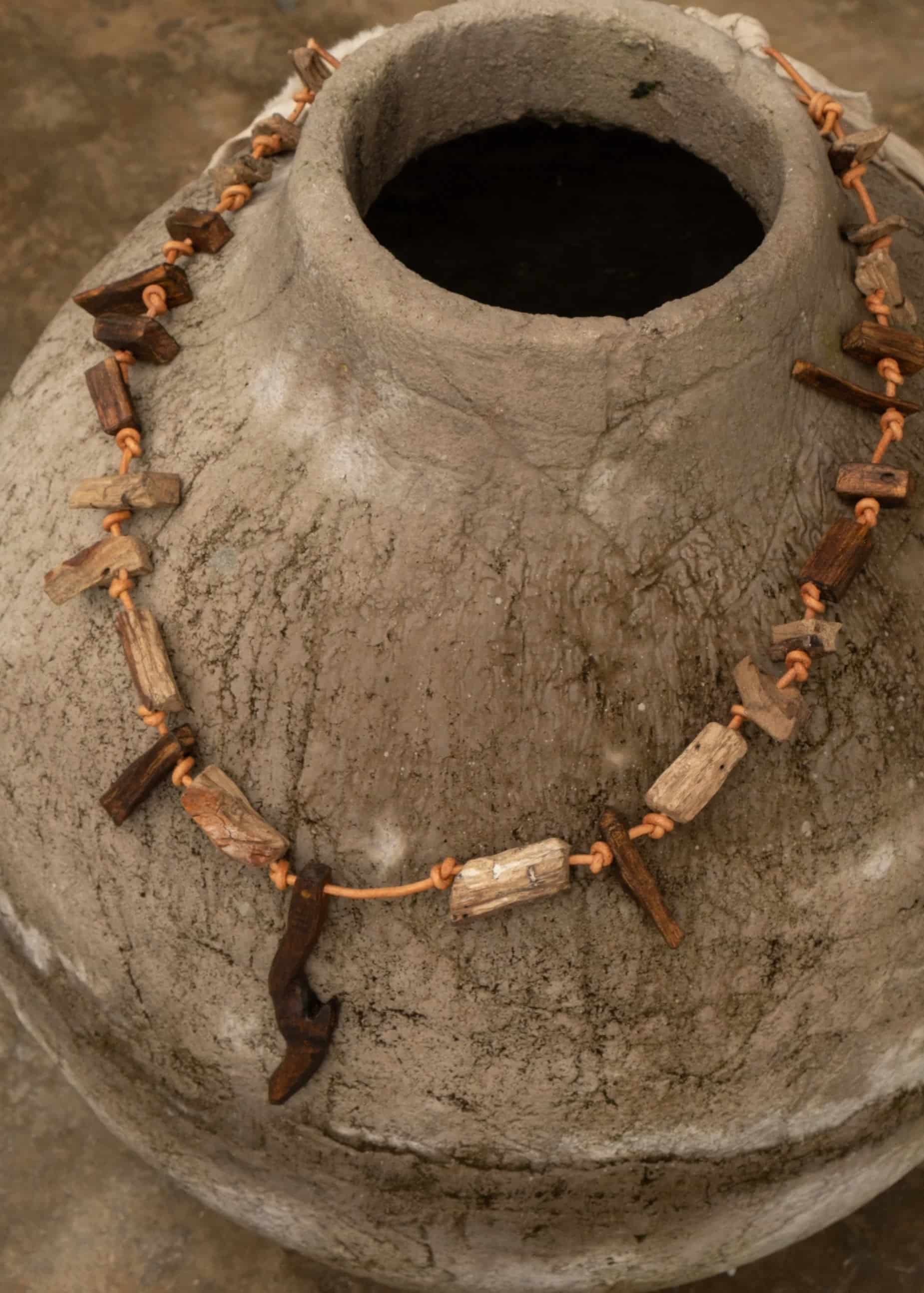 Collar Fragmento Ancestral - miniatura 2
