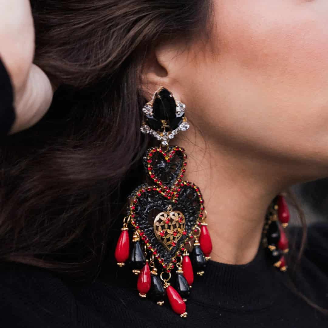 Black & Red Heart Earrings - miniatura 2