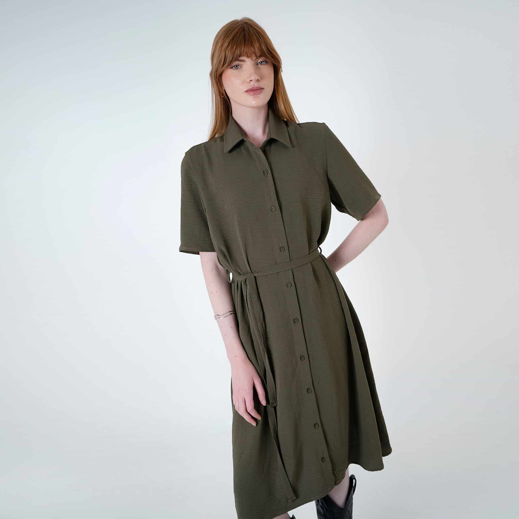Vestido camisero midi con lazo para ajustar en cintura - miniatura 1