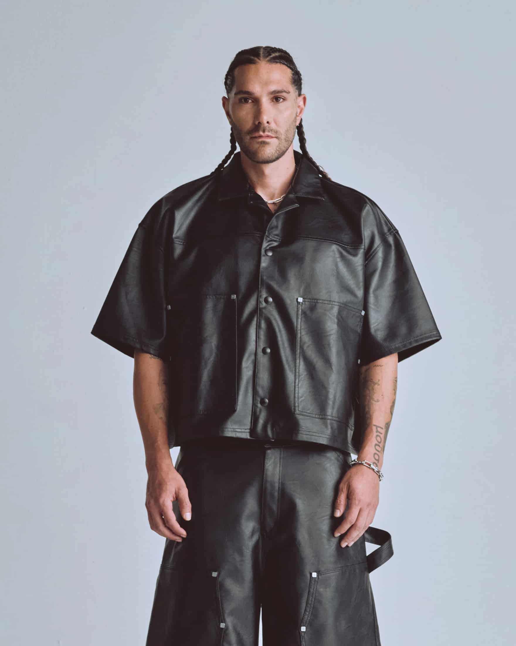 Capsule Basic Pleather Boxy Fit Shirt Black - miniatura 2