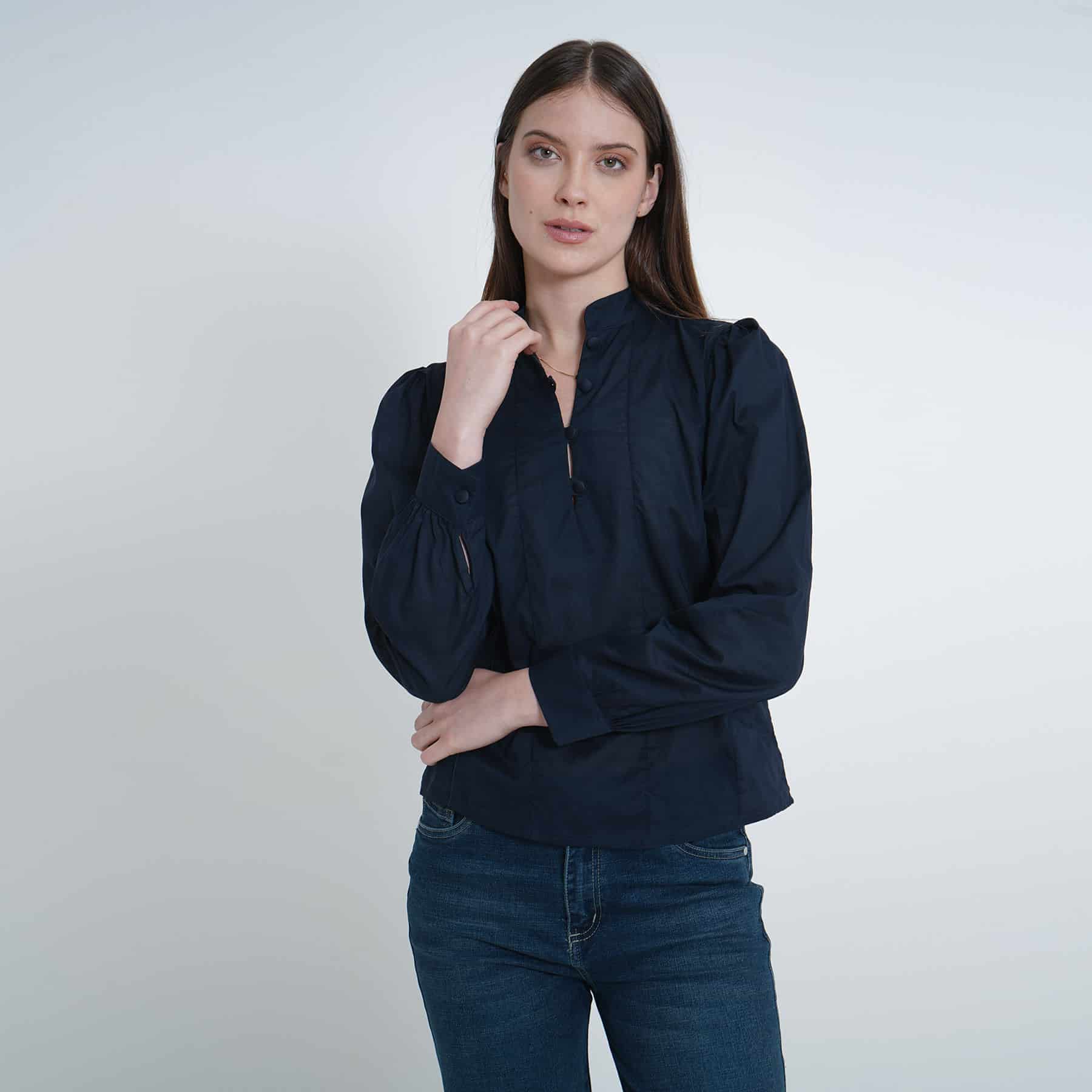 Blusa manga larga globo cuello nerú con botones - miniatura 5