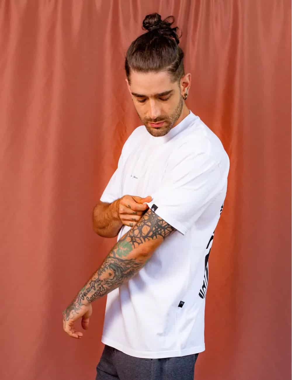Camiseta Oversize On the Trip blanco para Hombre - miniatura 3