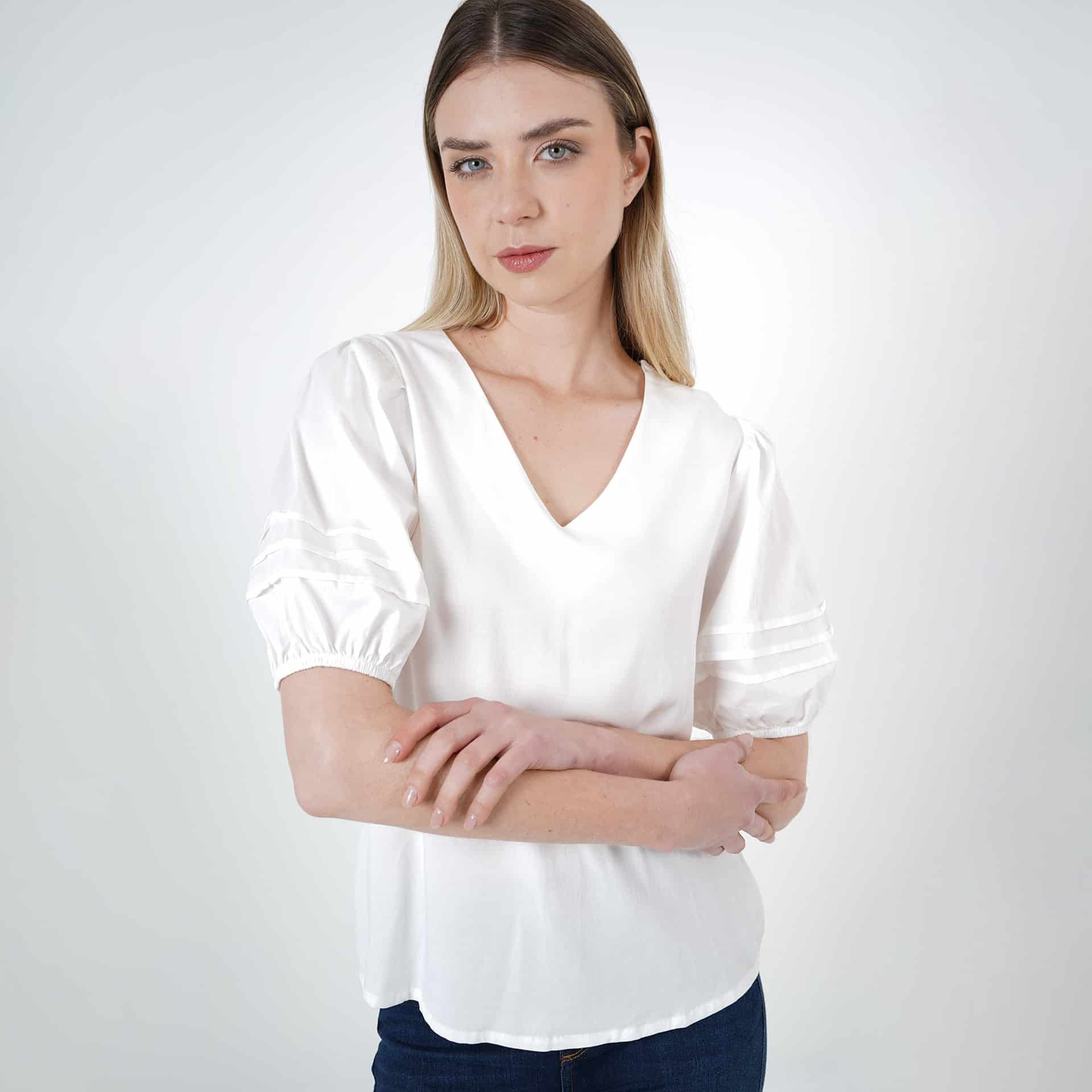 Blusa Cuello V Manga Corta Globo - miniatura 1