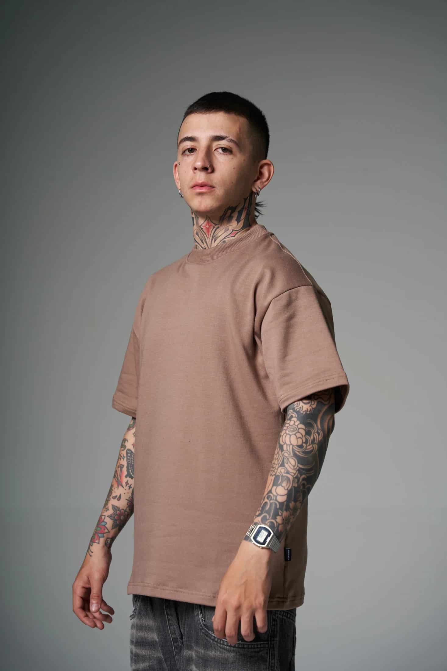 CAMISETA TAUPE OVERSIZE SVG 260 GRAMOS 14491 - miniatura 3