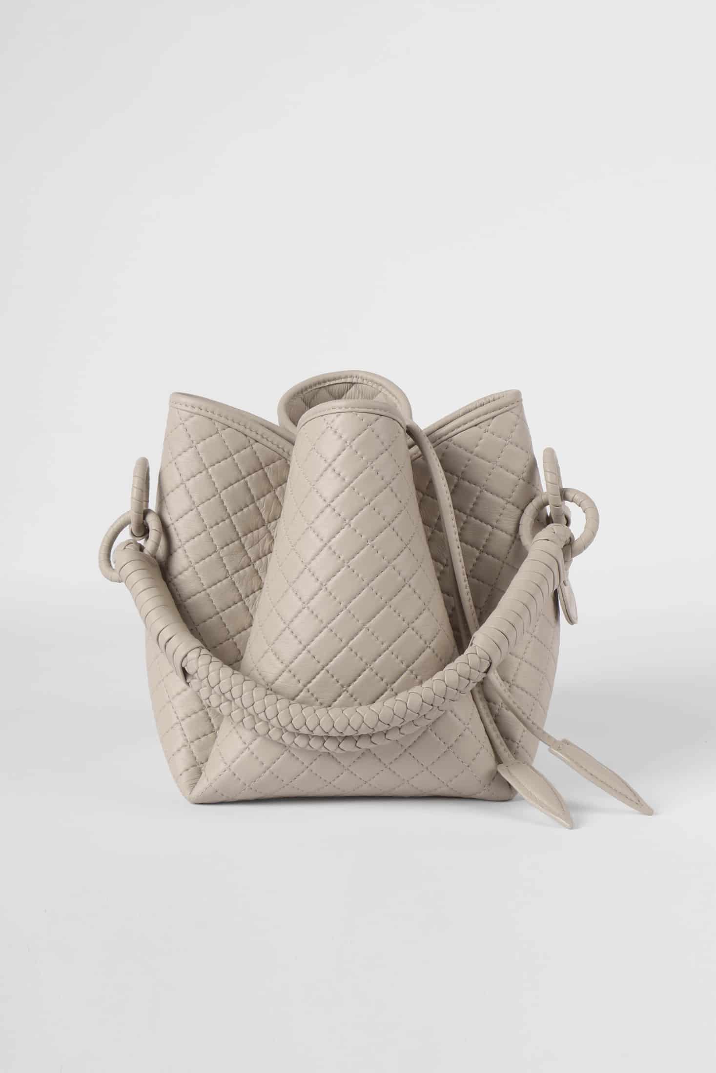 Tulip Bucket Bag, Off-white. - miniatura 1