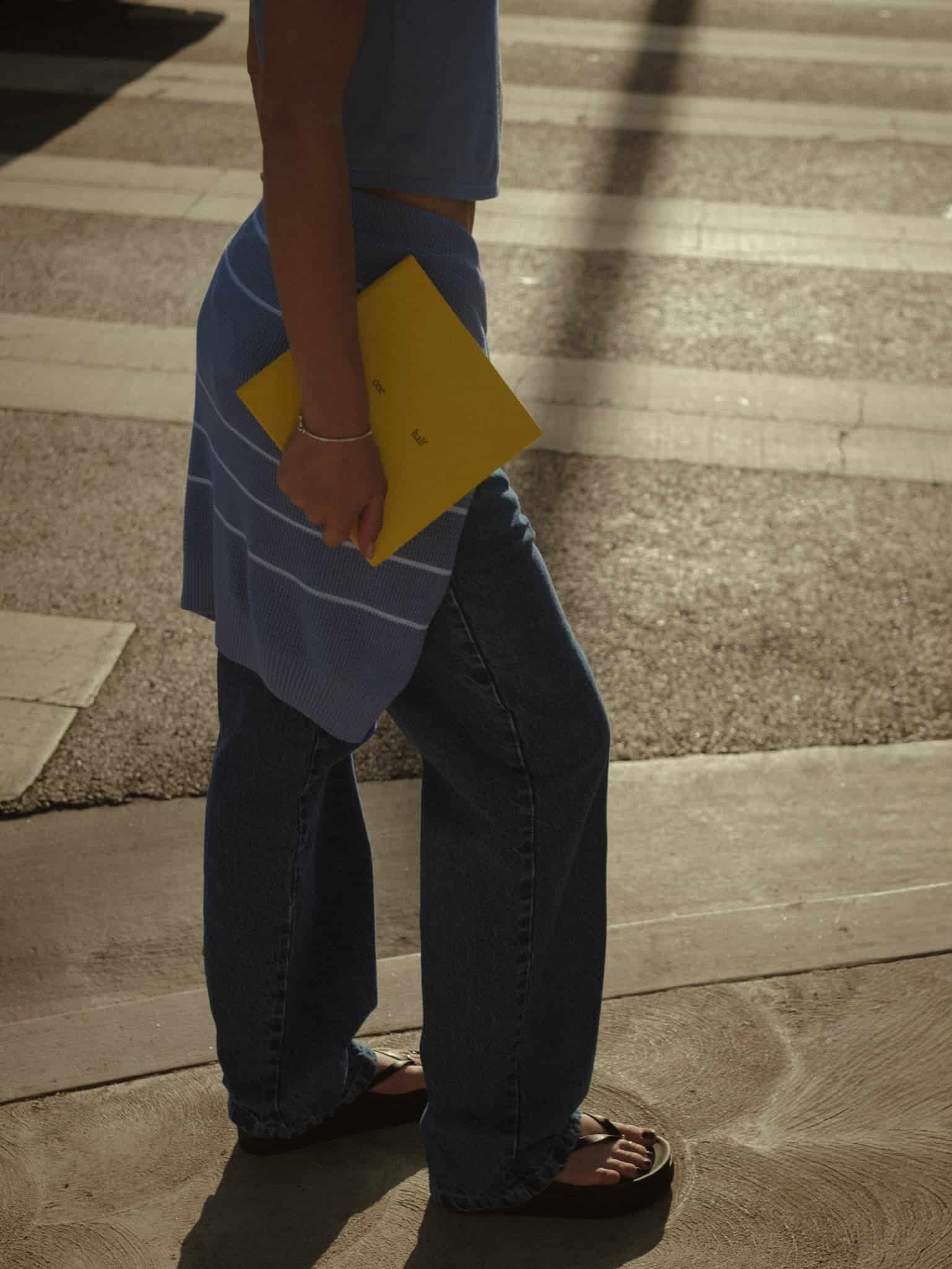 ONE HALF NOTEBOOK - ICONIC YELLOW - miniatura 6