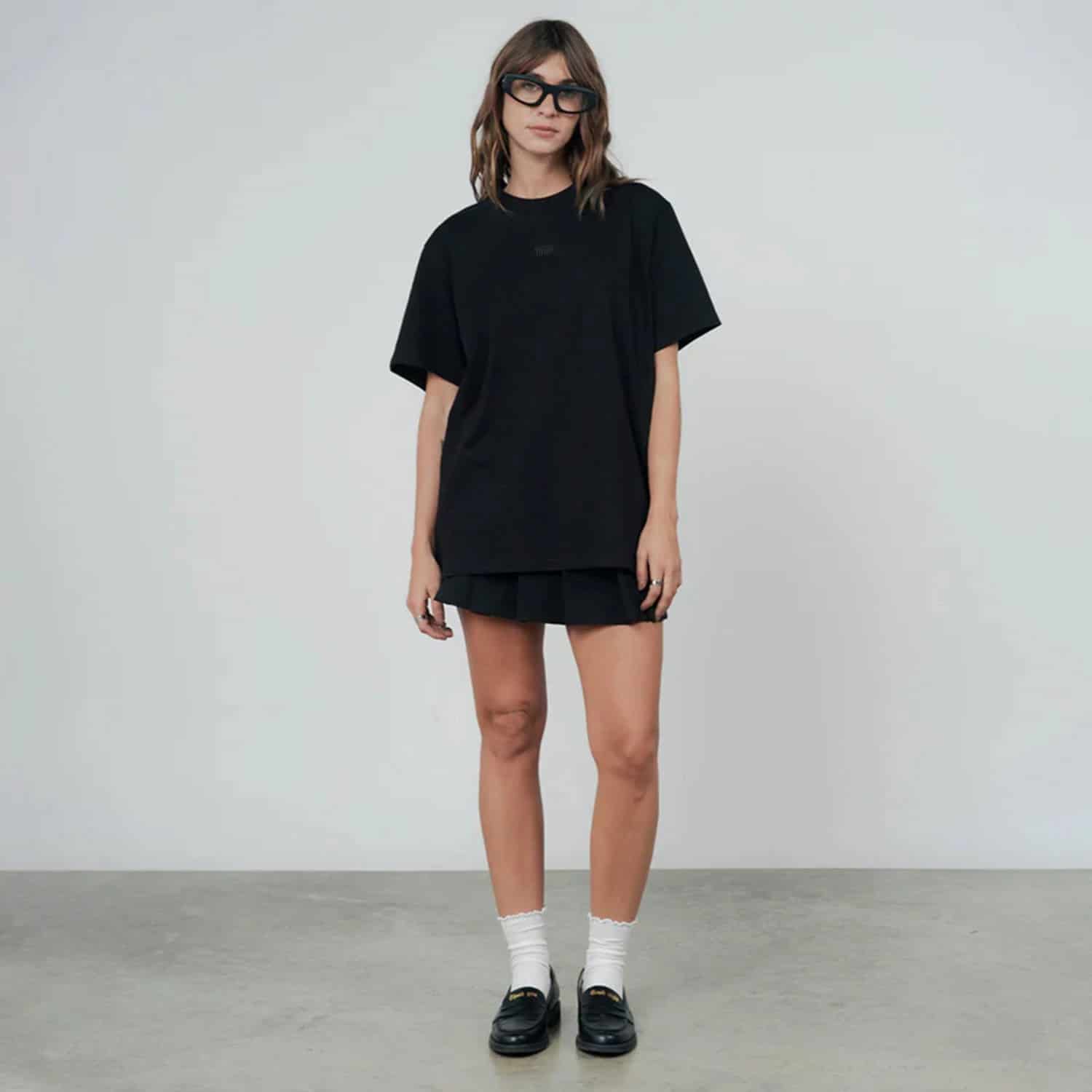 Camiseta Clásica Logo Negro - Negra - miniatura 3