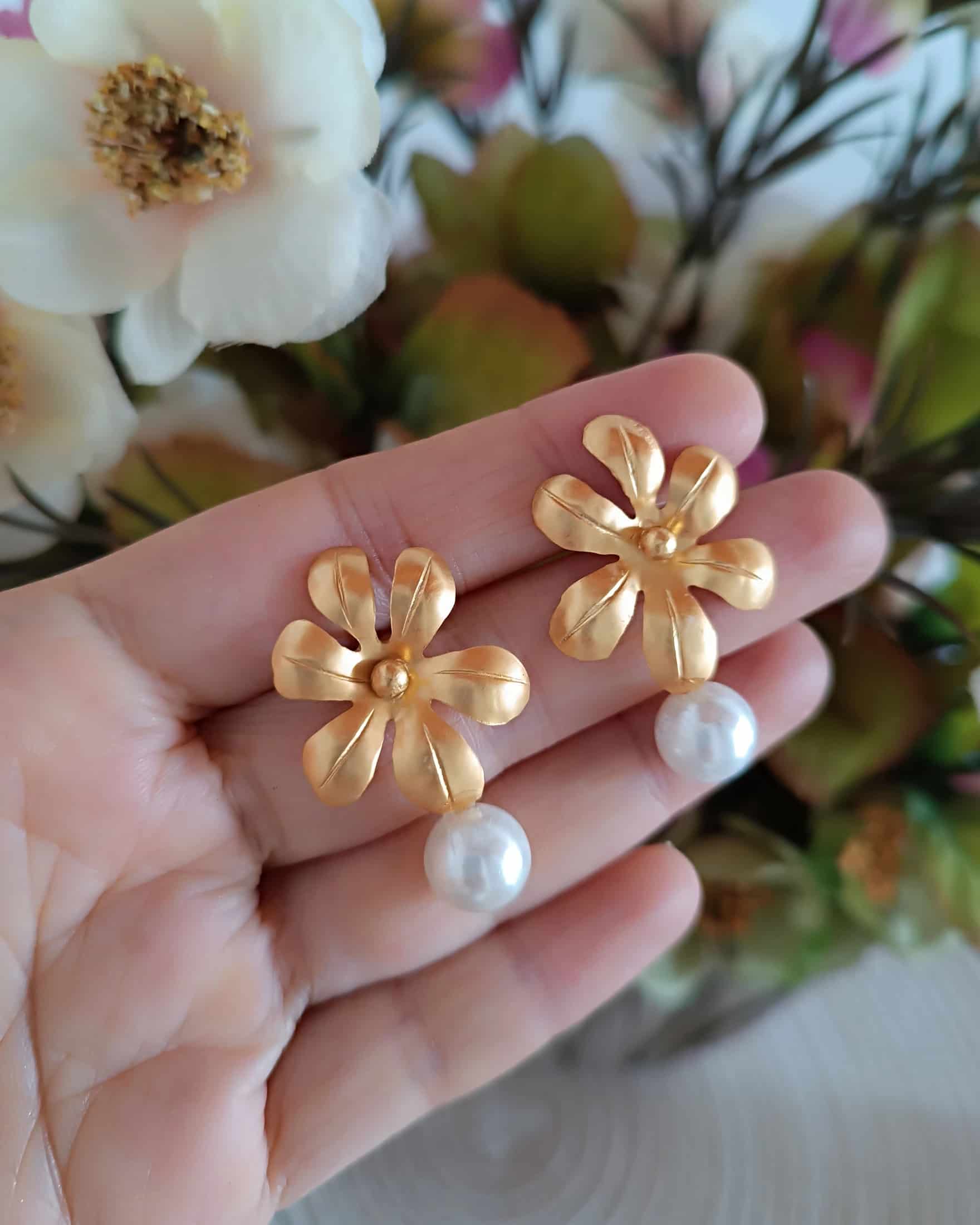Aretes flor y perla Cila - miniatura 3