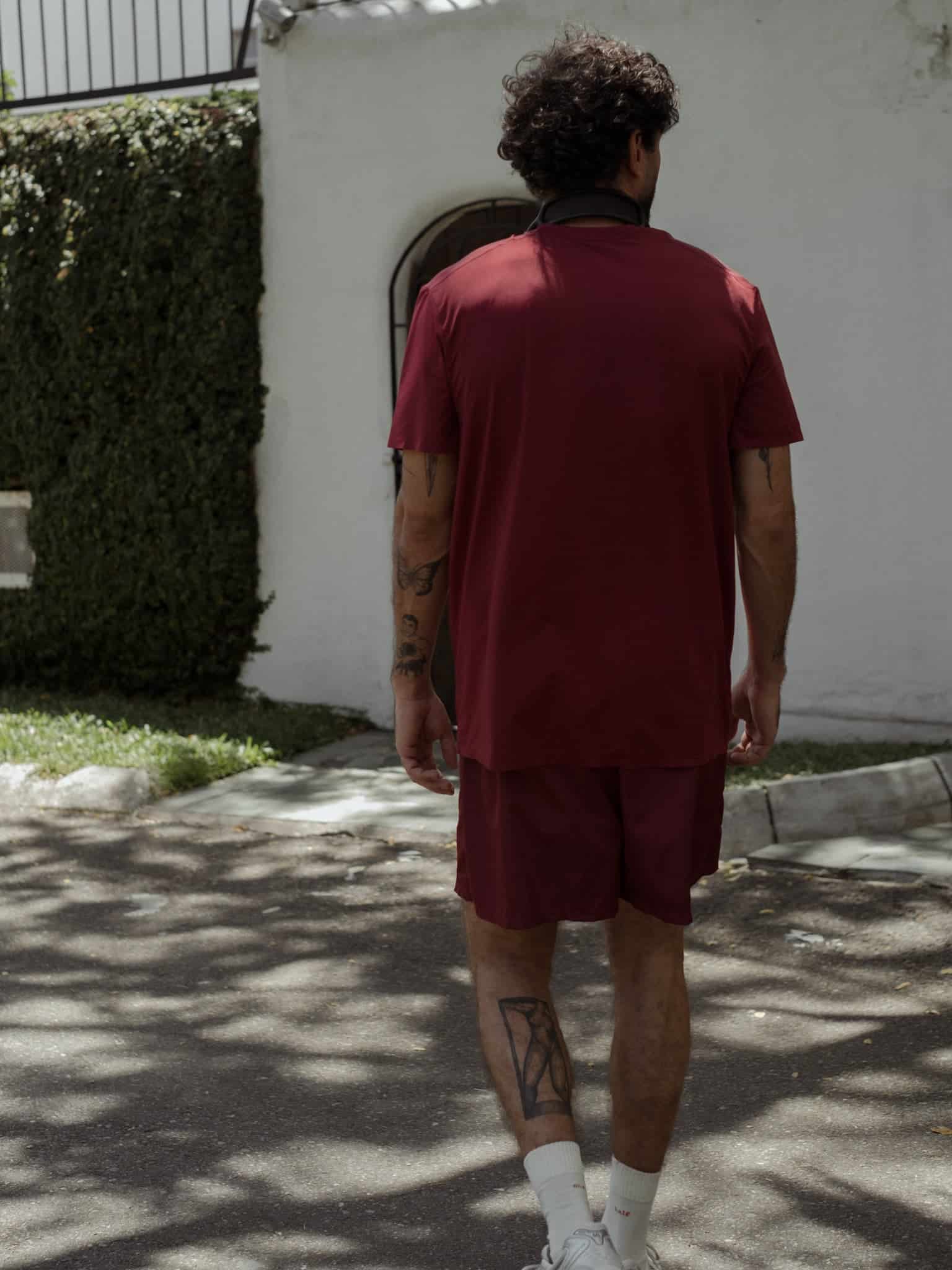 MEN STRUCTURED WORKOUT T-SHIRT - BERRY - miniatura 24