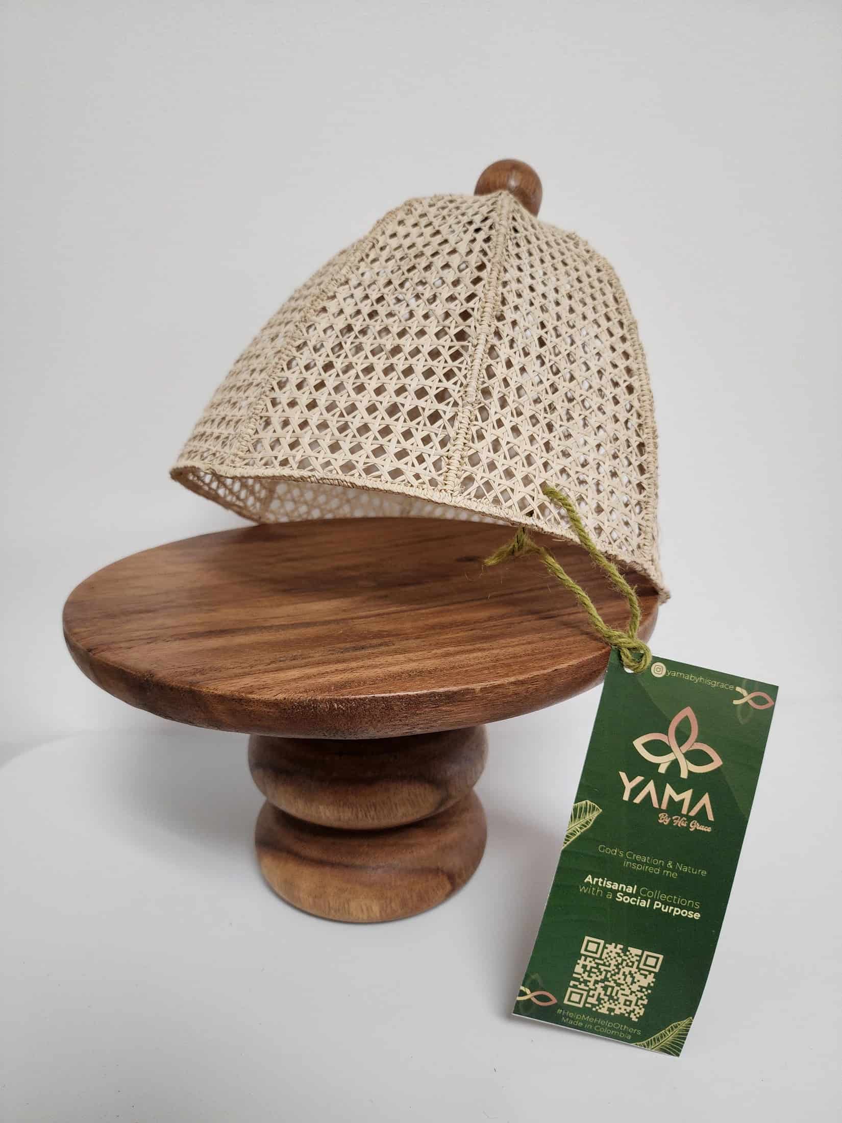 Artisanal Wood Cake Stand with Wicker Cover - miniatura 2