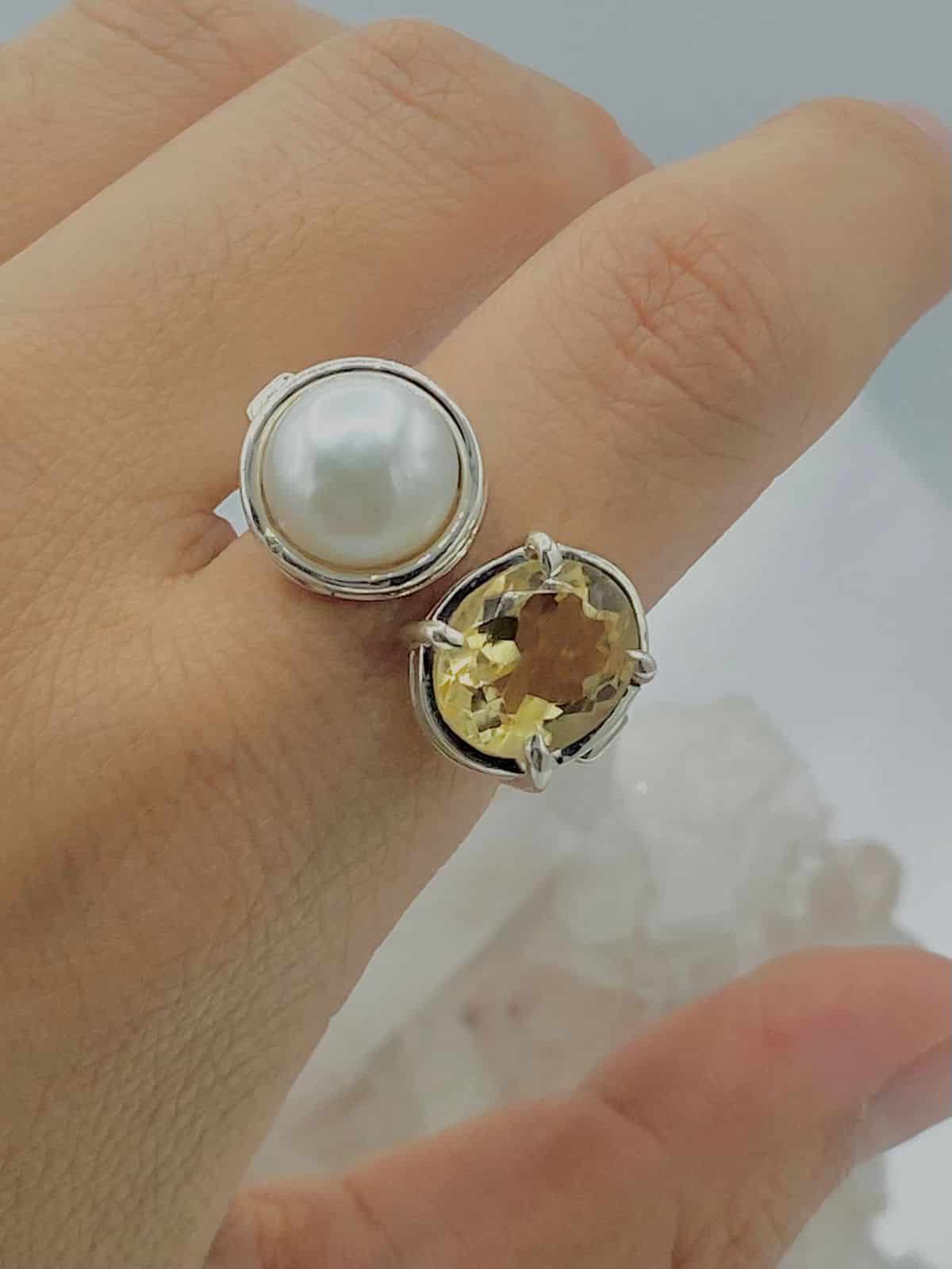 Anillo Doble Citrino y Perla Colección Armonía Dual - miniatura 2