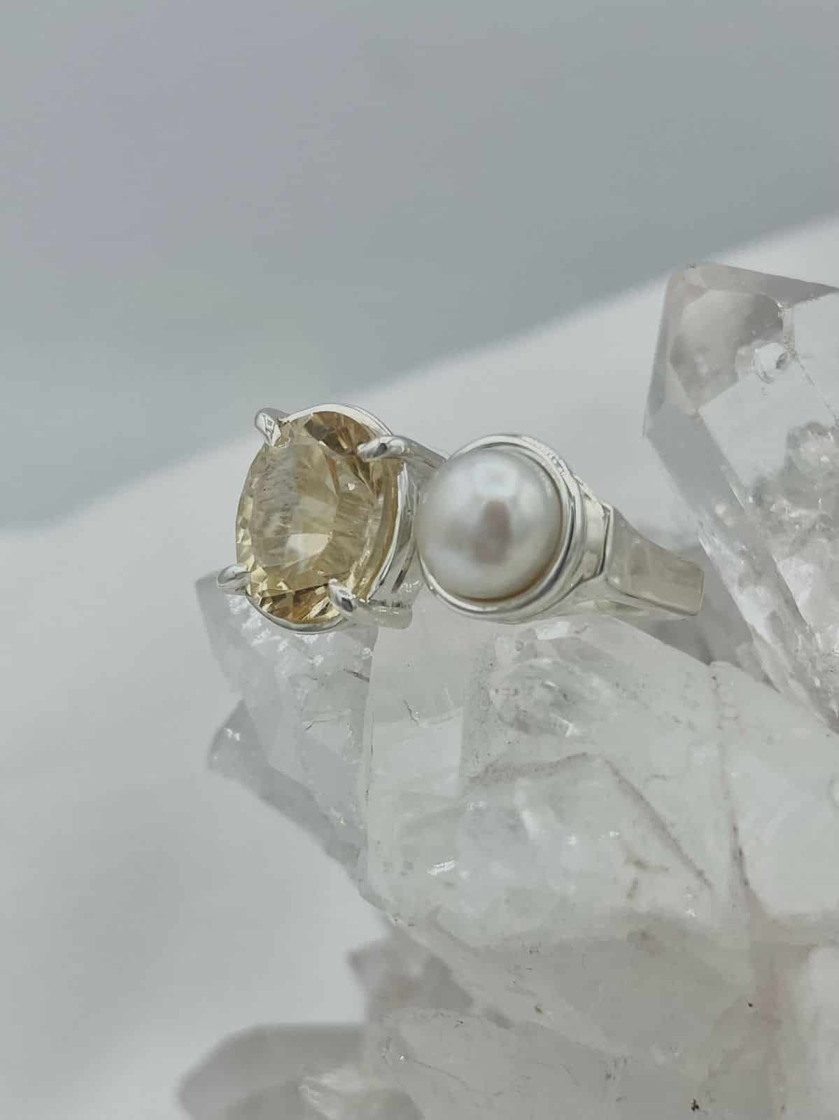 Anillo Doble Citrino y perla Colección Armonía Dual - miniatura 1