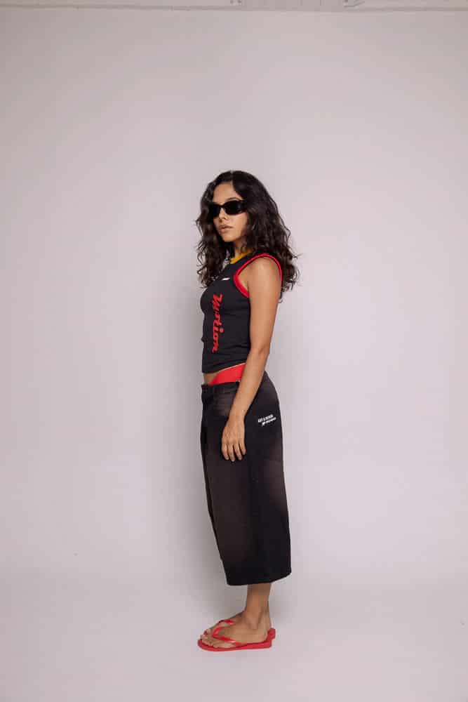 Tank Top Motion Sellos-Negro - miniatura 4