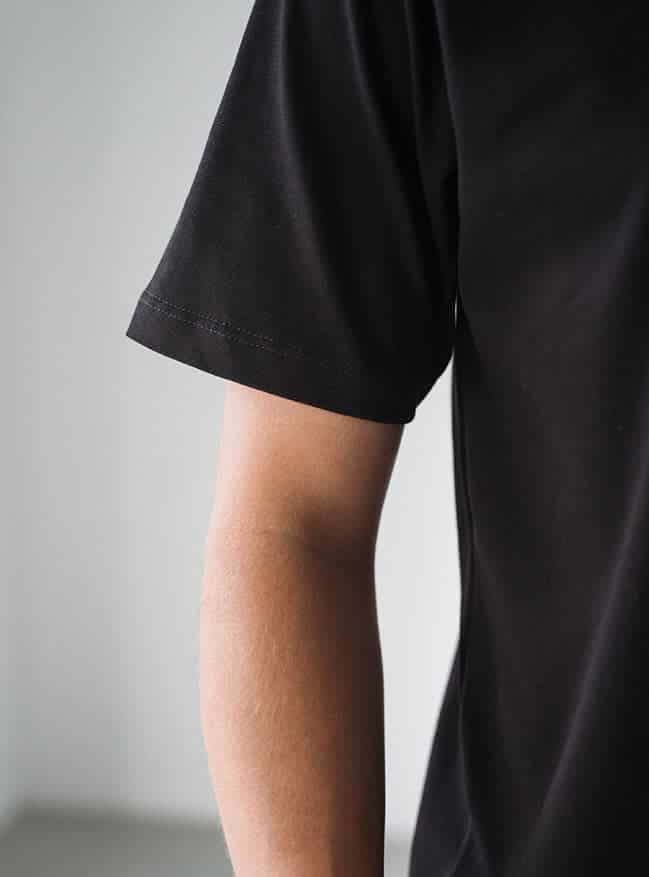 Camiseta Hombre Regular Fit - Negra - miniatura 7
