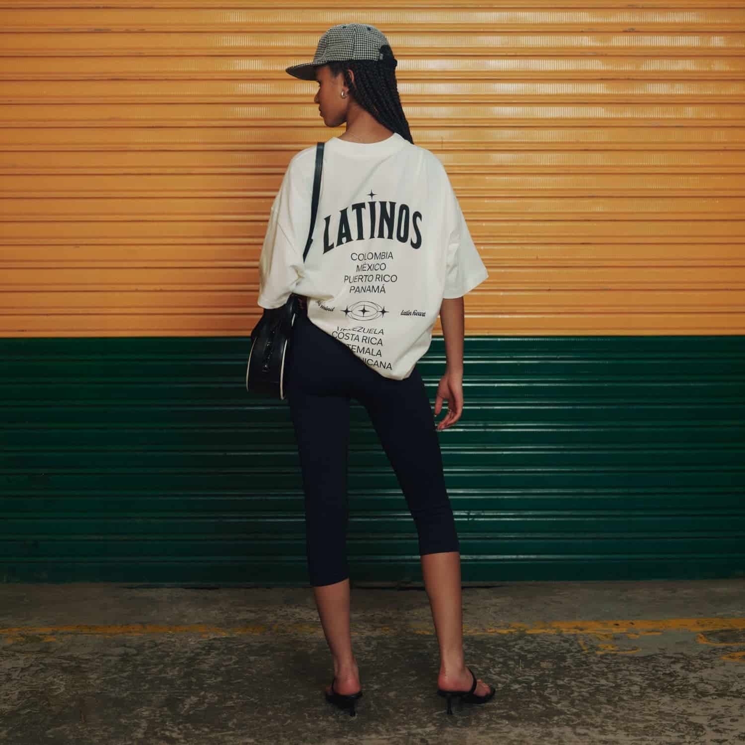 Latinos Oversized T-Shirt - Cream - miniatura 3