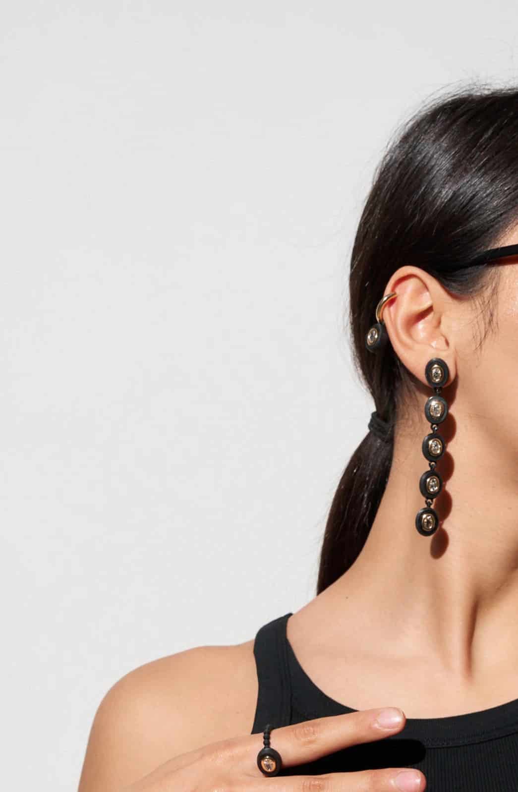 LIQUORICE - L EARRINGS - miniatura 2