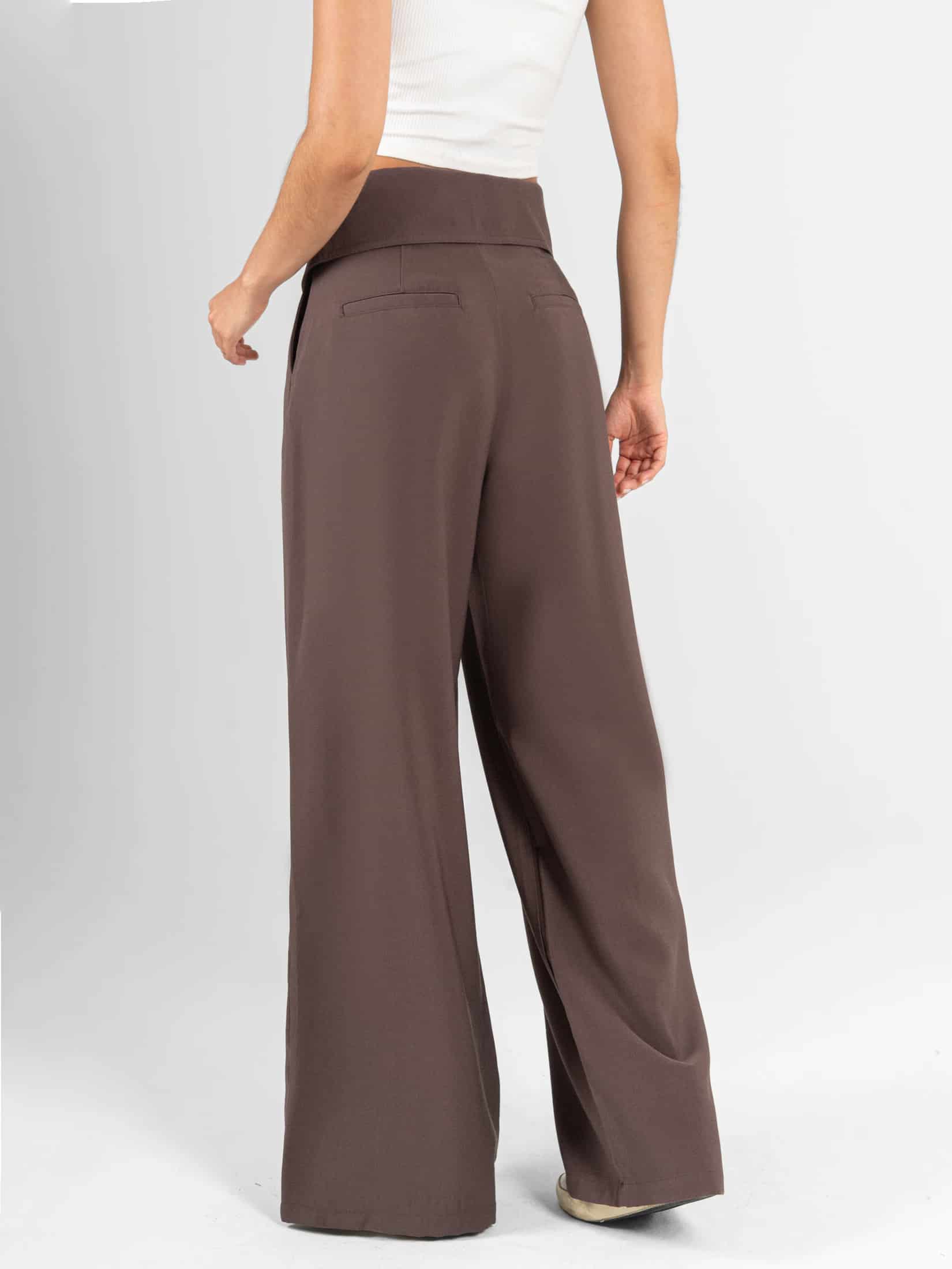 Ref: 0620558 Pantalón mom flare, prenses, detalle pretina, tono café - miniatura 2