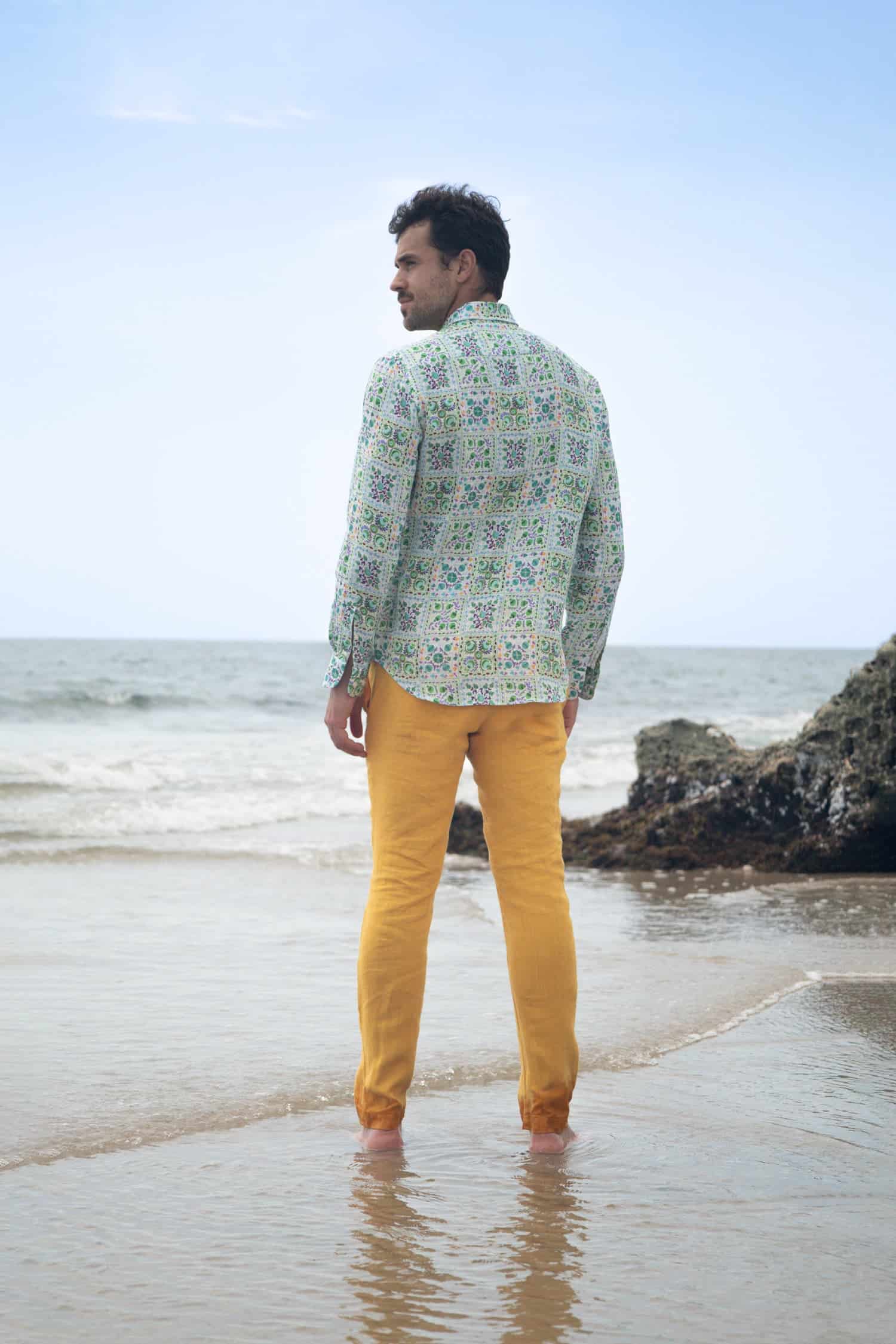 Men's linen shirt green suzani - miniatura 4
