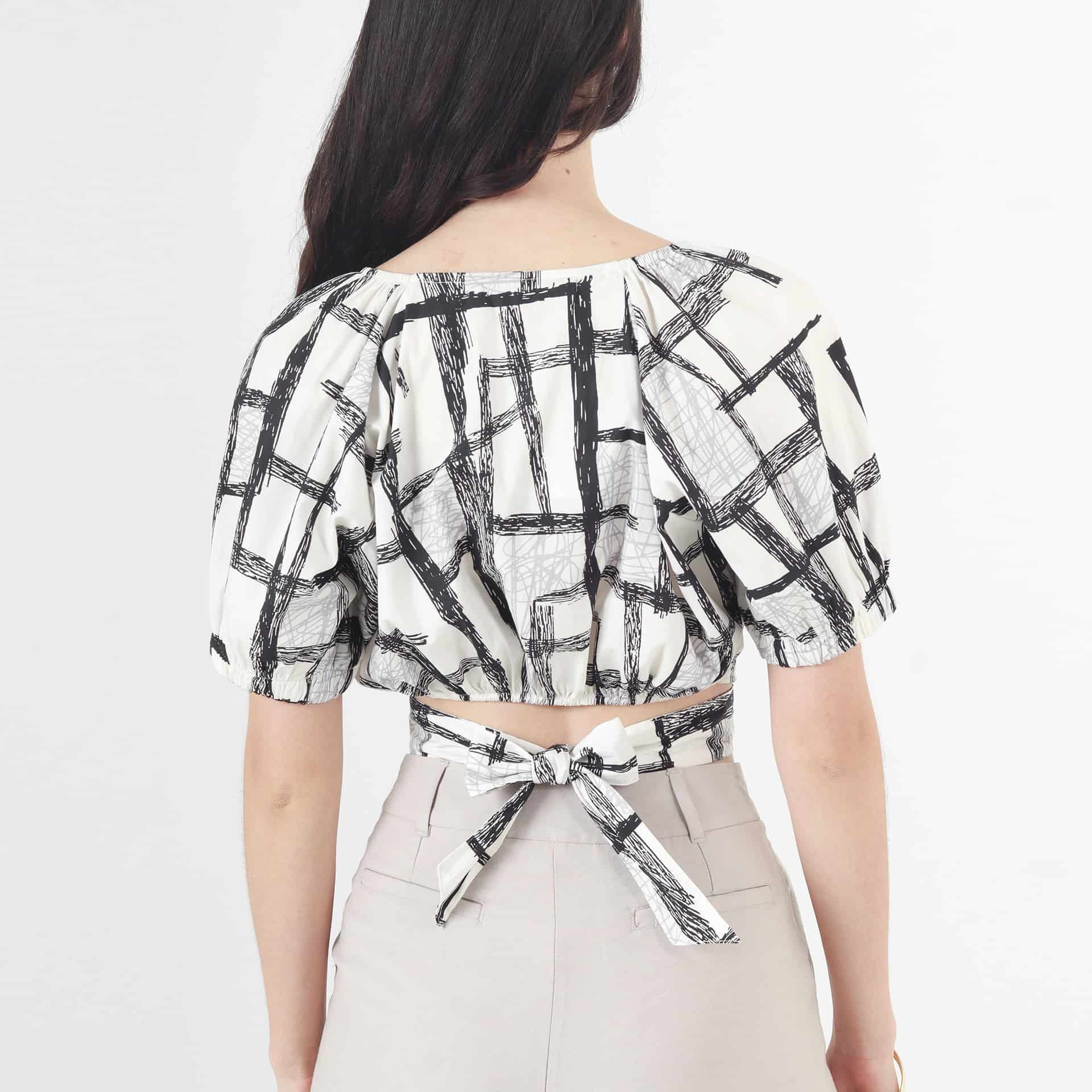 Blusa Cuello V Manga Corta - miniatura 5