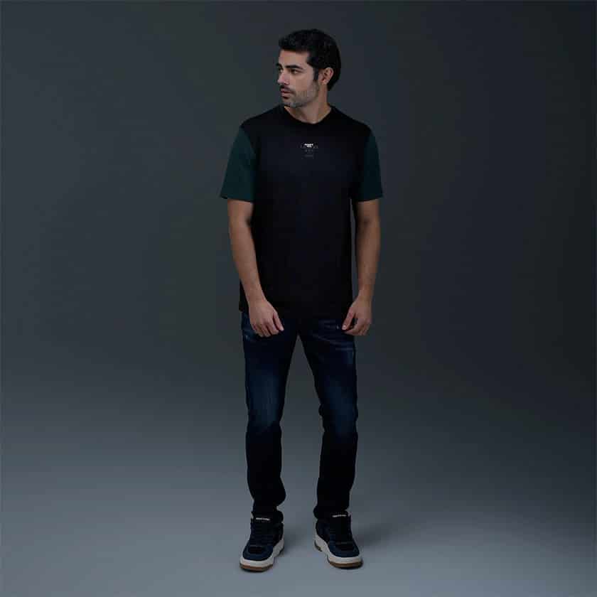 Camiseta Regular Negro Verde - miniatura 4