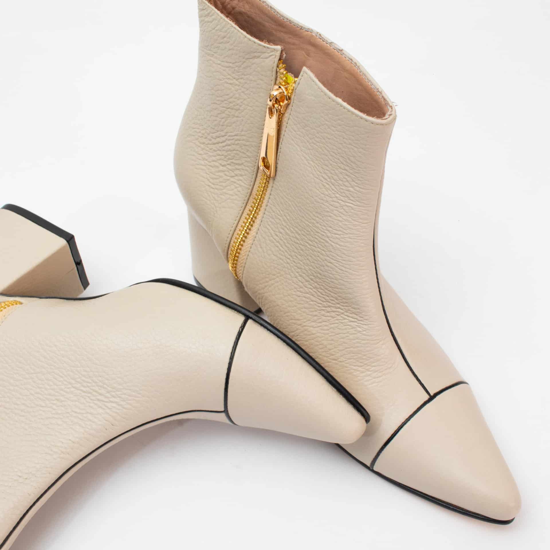 ANKLE boots - Beige x black - miniatura 2