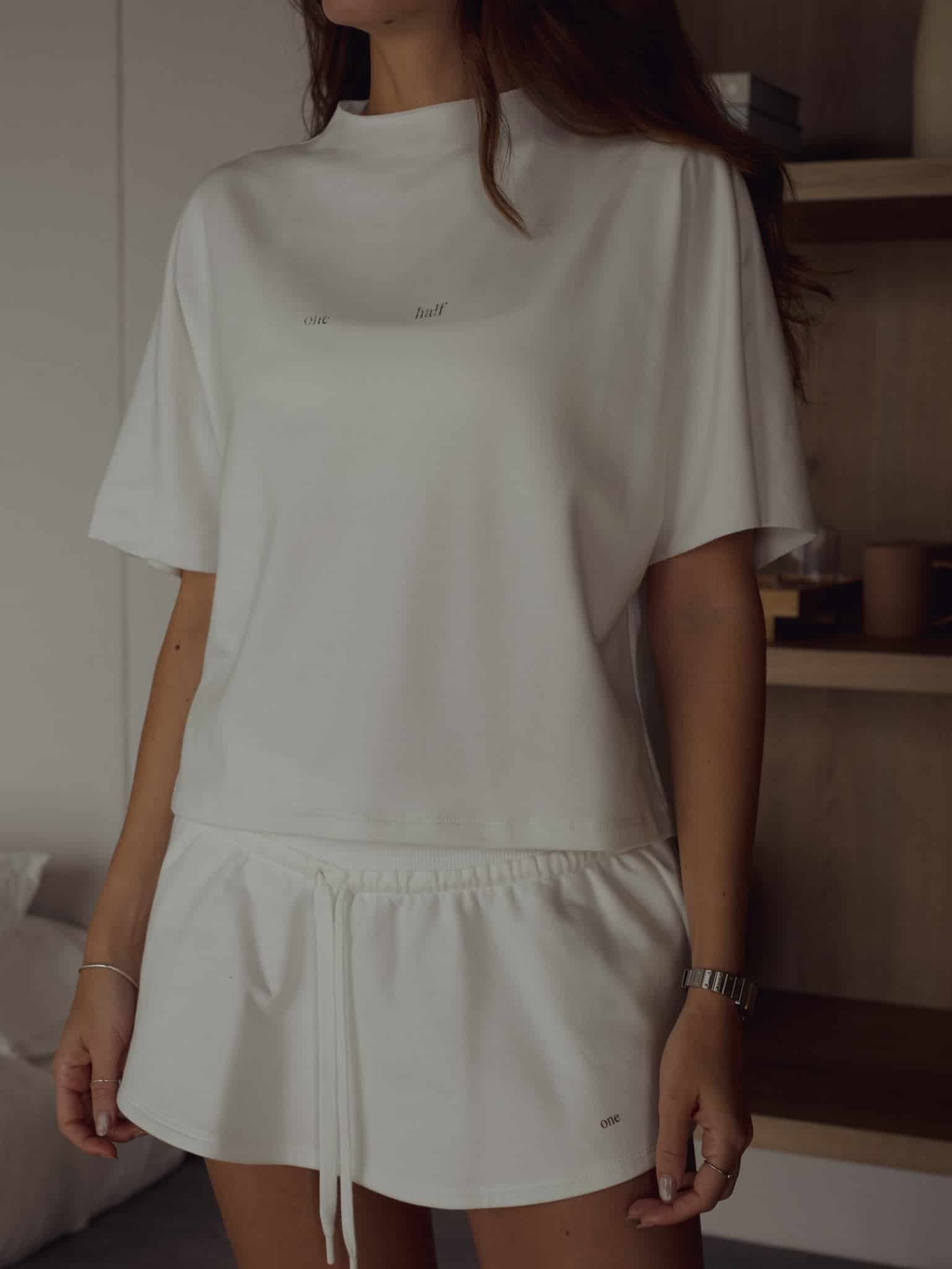 ONE HALF ROLLED SLEEVE T-SHIRT - SOFT WHITE - miniatura 7
