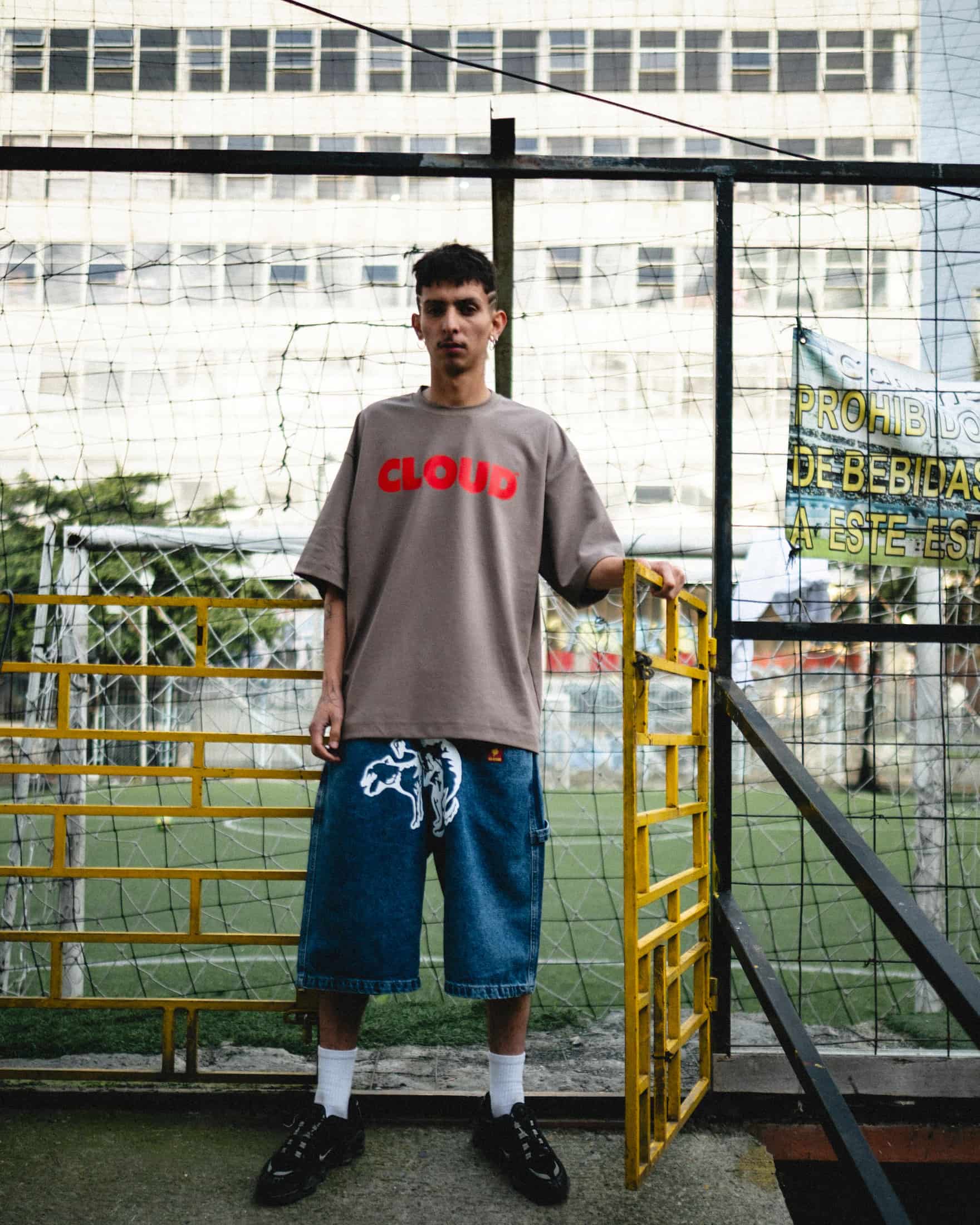 Camiseta BLOCK rojo sobre gris - miniatura 3