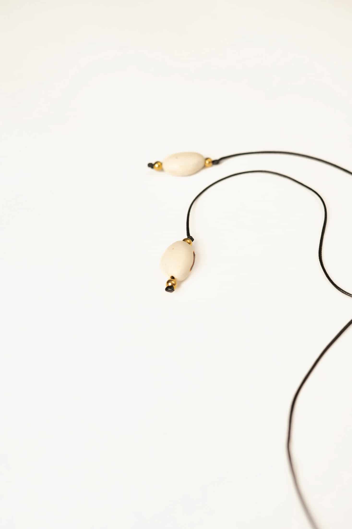Collar Fruto Frijol Blanco - miniatura 3