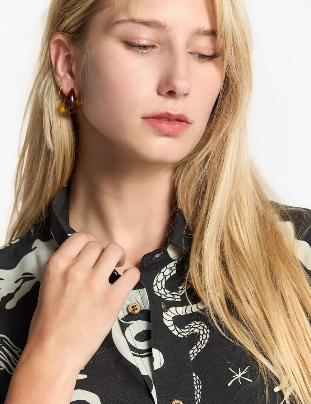 Camisa Regular Fit Chacras  negro + crudo mujer - miniatura 7
