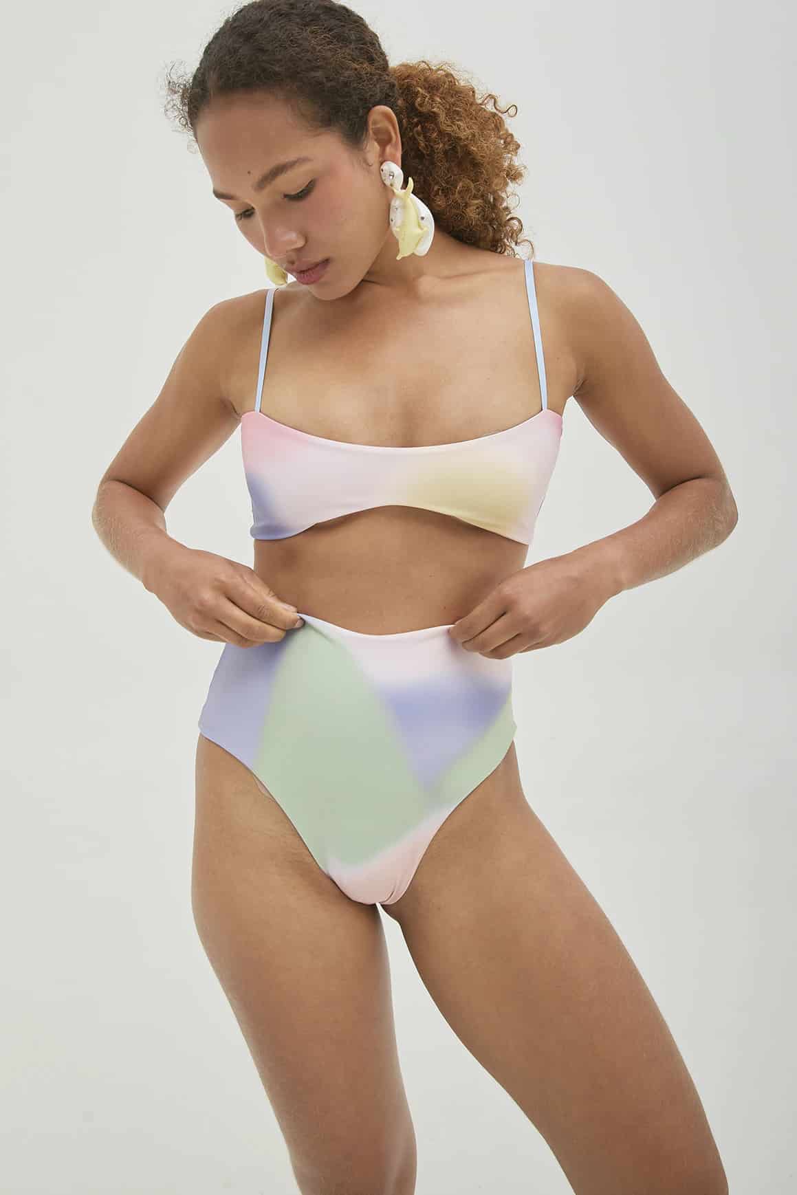 Top Bikini Paisaje - miniatura 3
