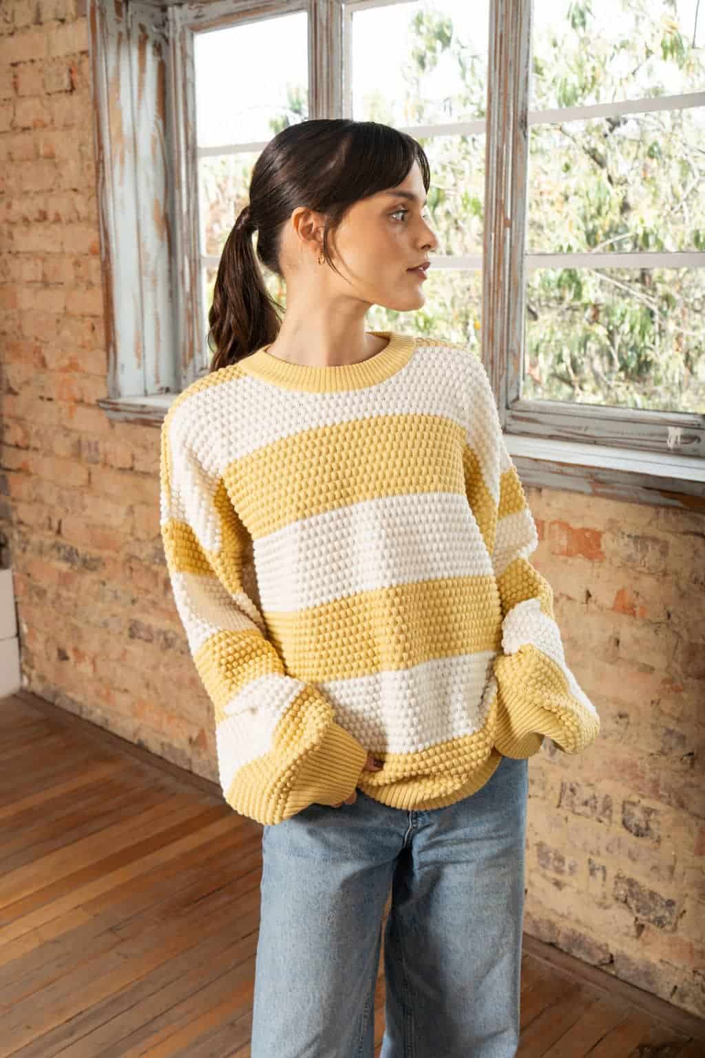 Sweater Bolitas Amarillo y Crudo - miniatura 3
