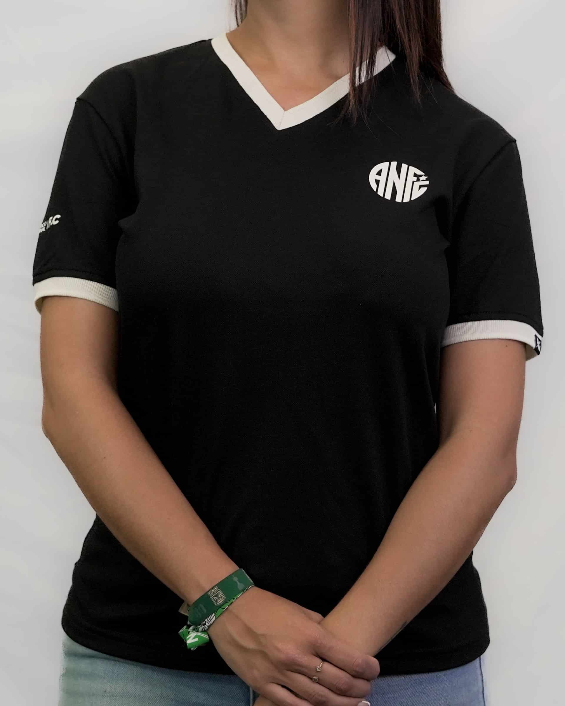 CAMISETA NEGRA ANFC MUJER - miniatura 3