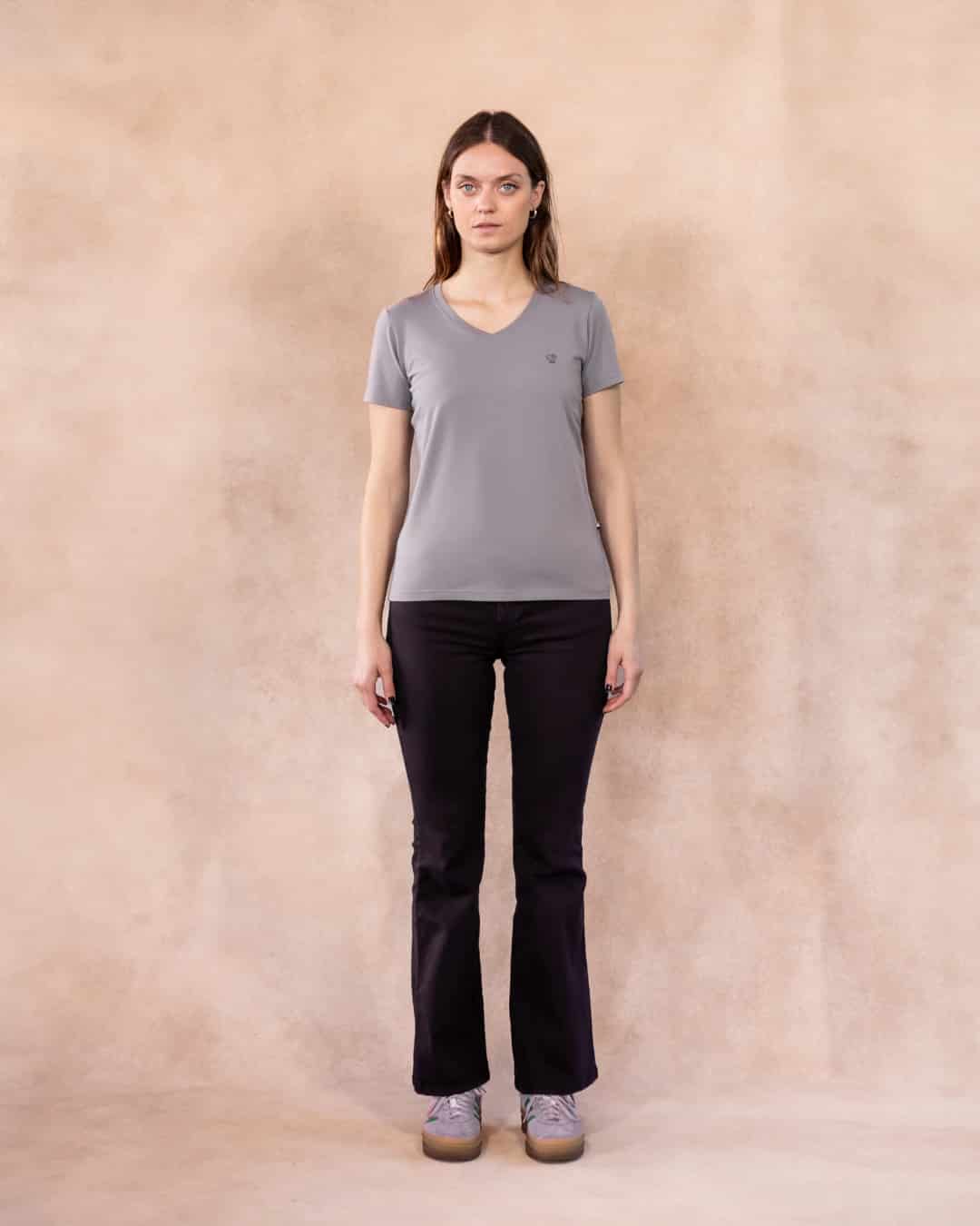 Camiseta Antimanchas  Cuello V Gris Claro - Talla Regular - miniatura 3