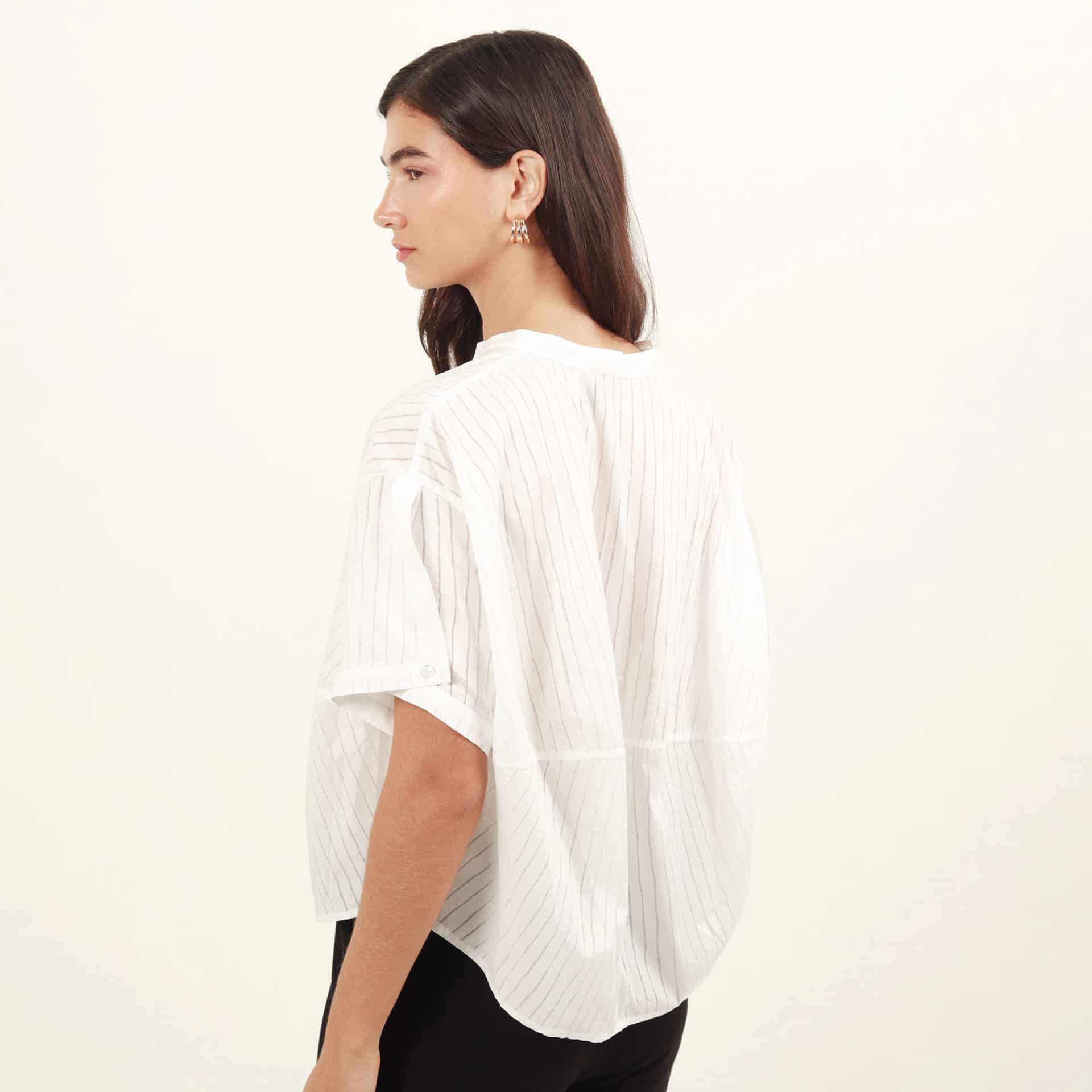 Blusa cuello V manga corta - miniatura 7