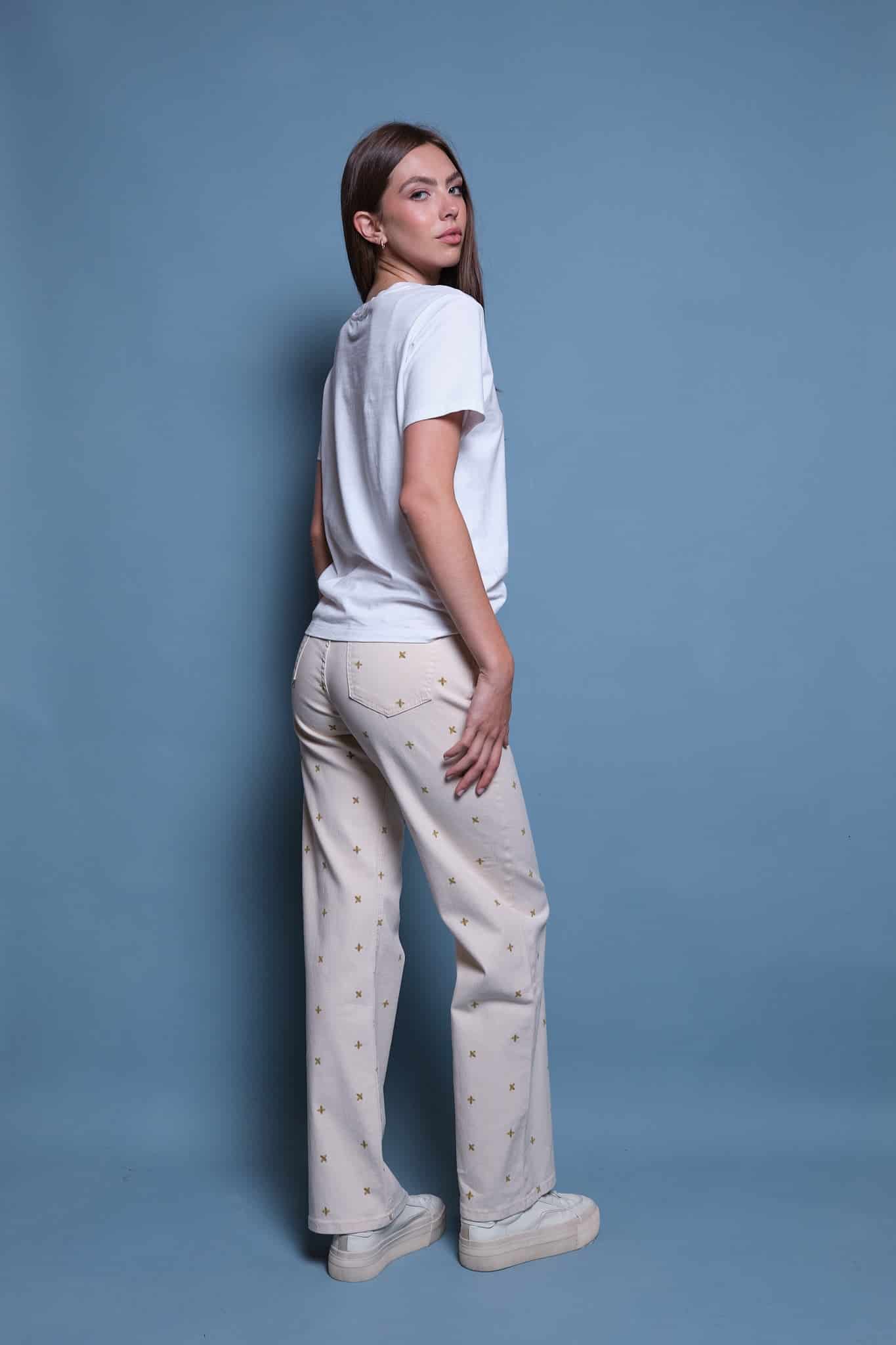 JEANS BEIGE BORDADO ASPA - miniatura 4