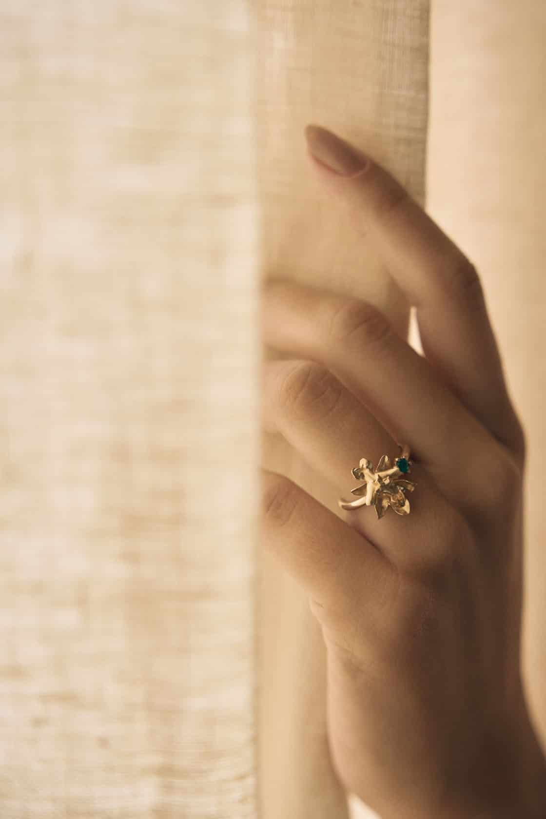 SIGMATOXTALIS ORCHID RING WITH EMERALD - miniatura 2