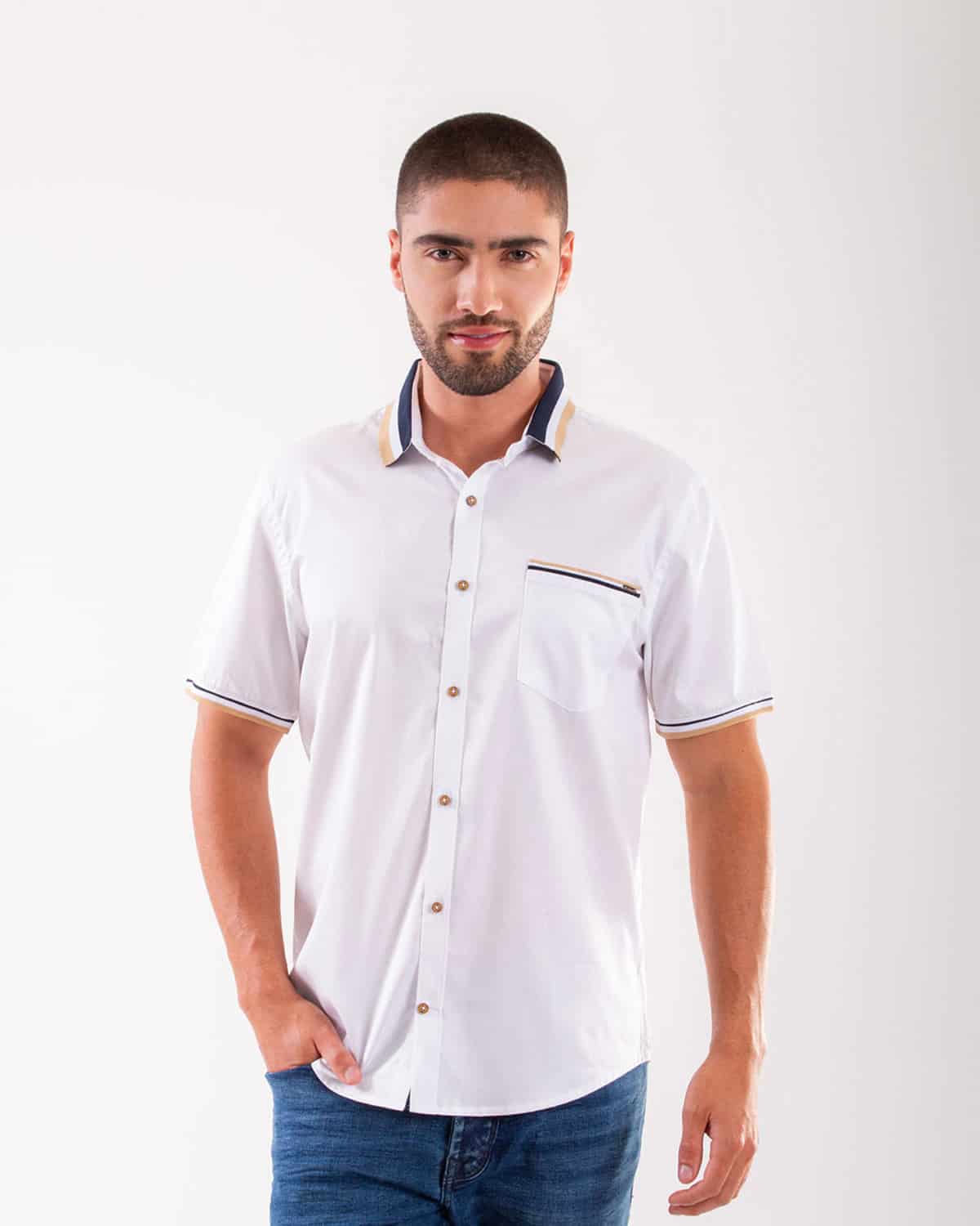 Camisa blanca manga corta para hombre - miniatura 22