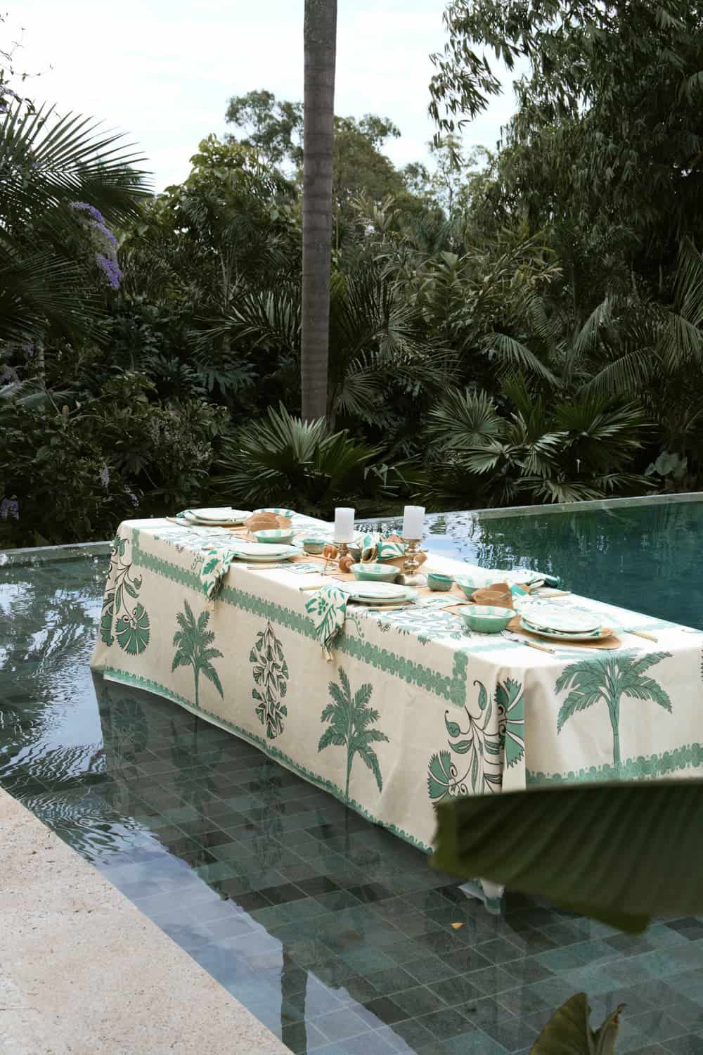 Suzani Amazónico Tablecloth - miniatura 3