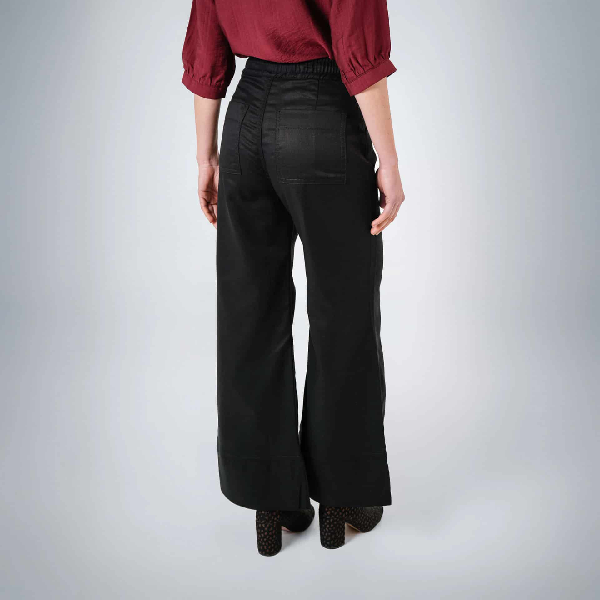 Pantalón básico estilo cargo bota flare con ajuste en cintura - miniatura 11