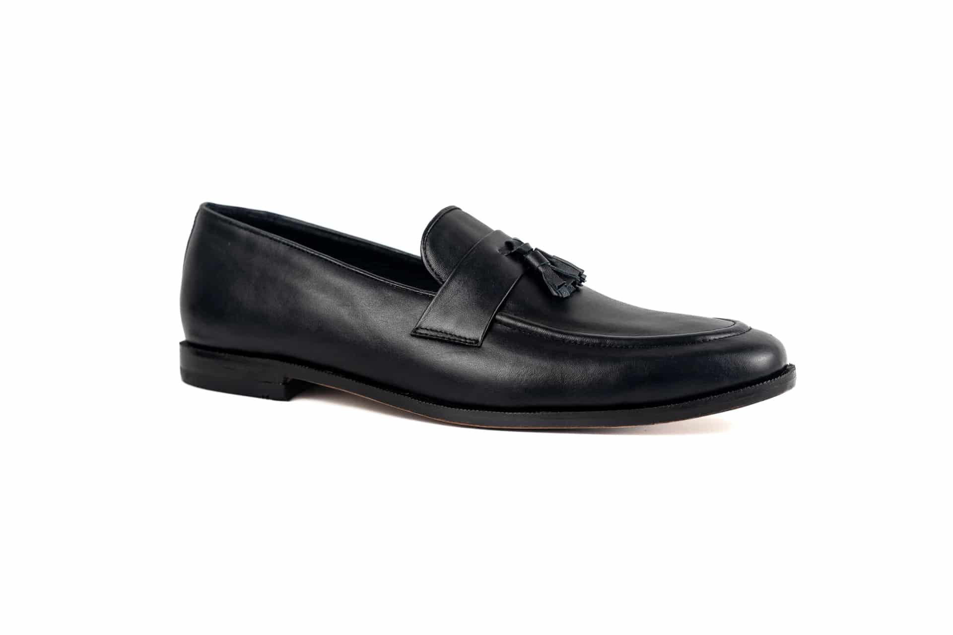 LOAFERS EN CUERO NEGRO ROBUSTO - miniatura 1
