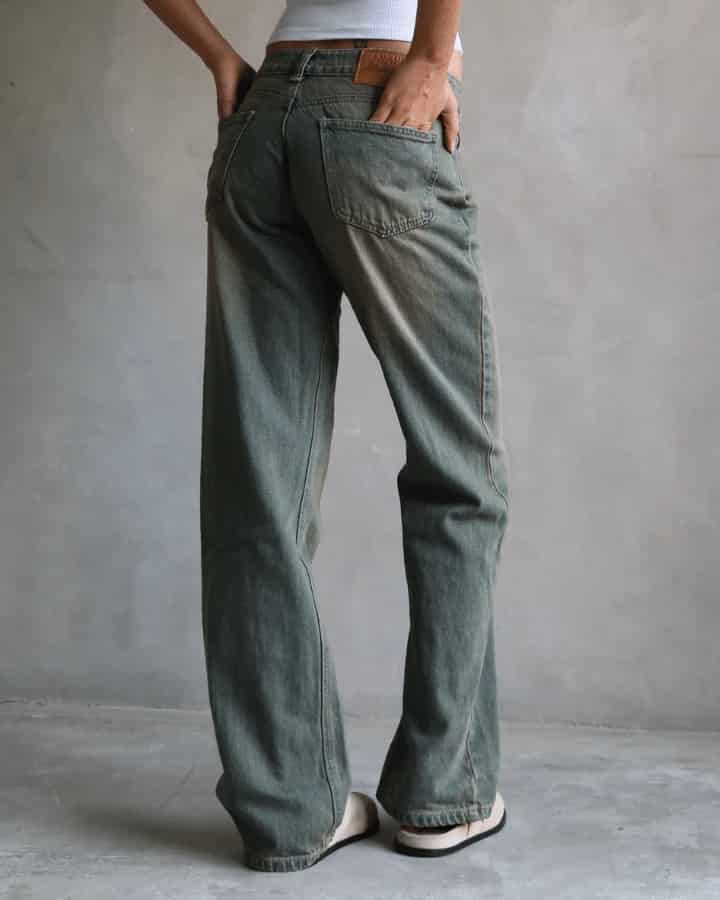 JEAN EXTRA LOW STRAIGHT FIT VINTAGE GREEN WASHED AZUL - miniatura 4